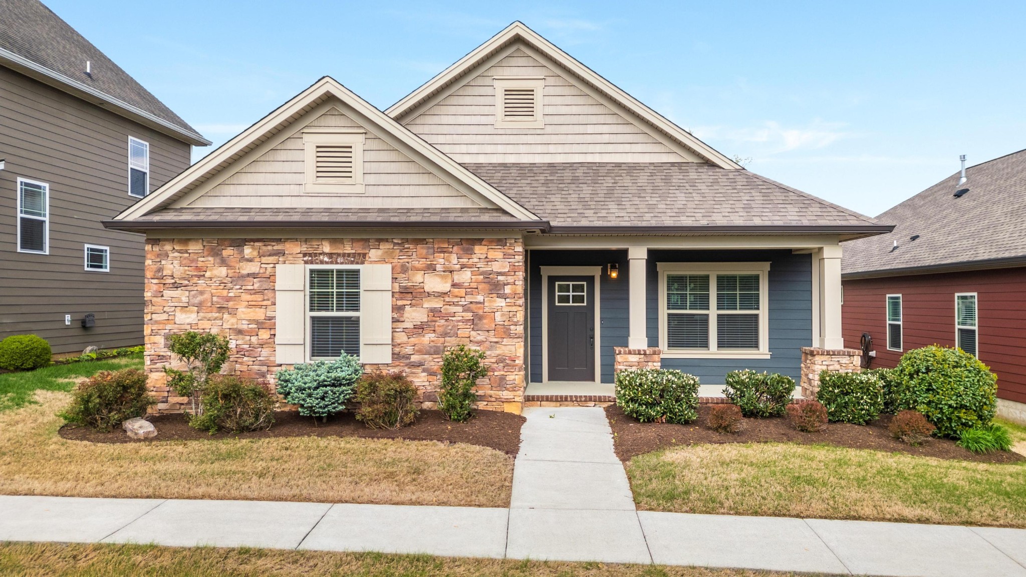2479 Inverness Drive, Nw Property Photo