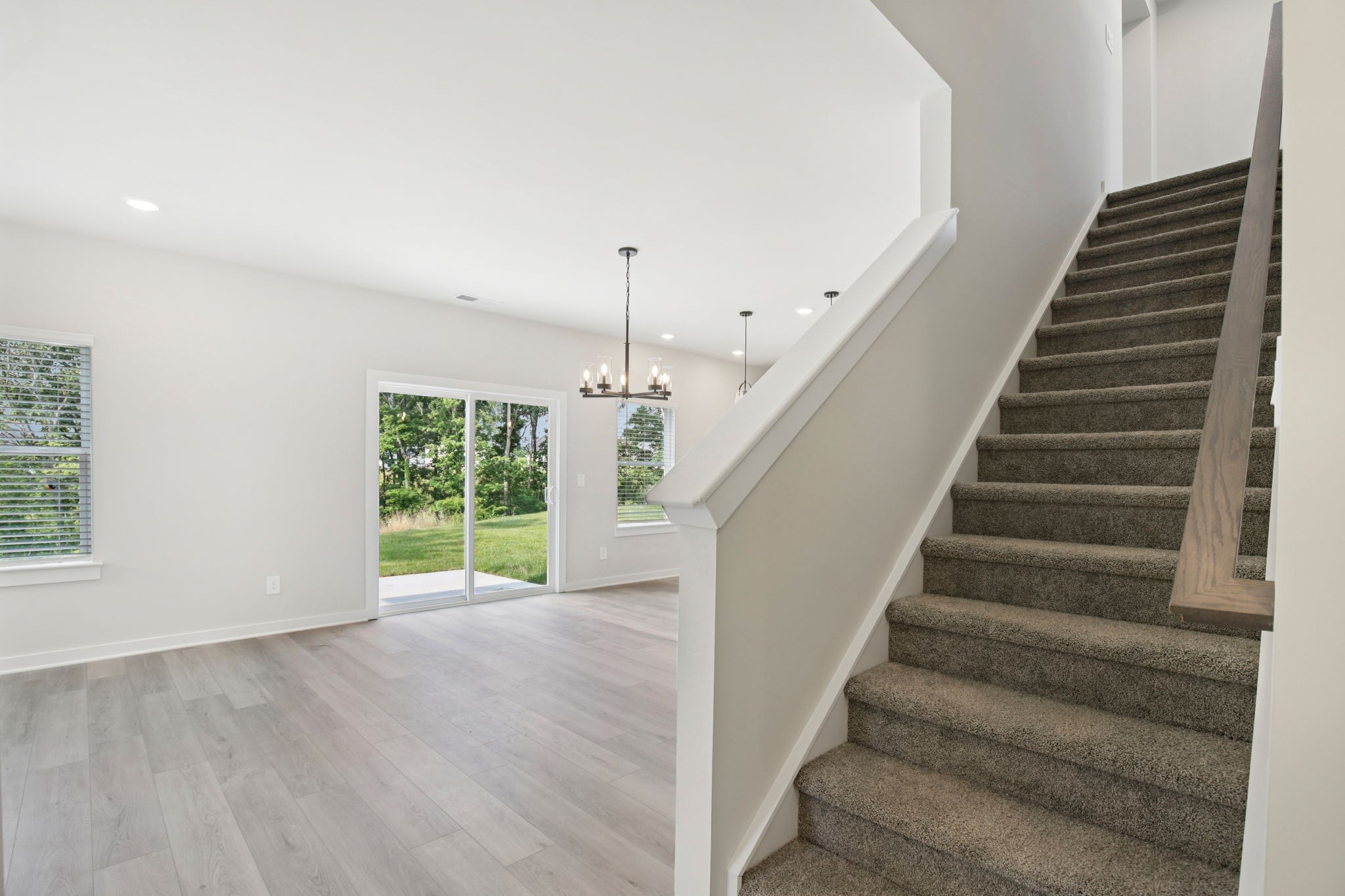 7257 Legacy Dr Property Photo 23