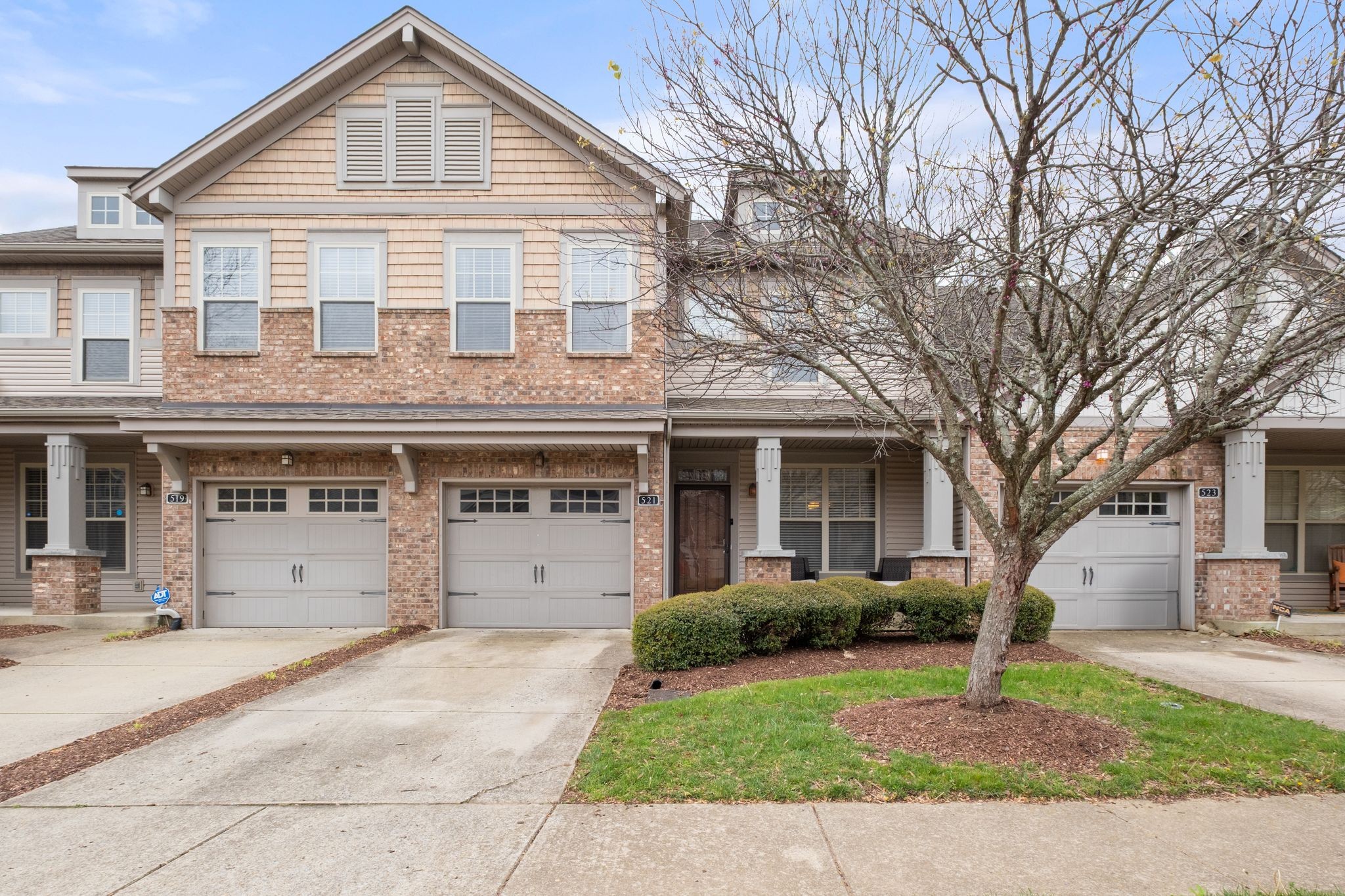 521 Griffin Cir Property Photo