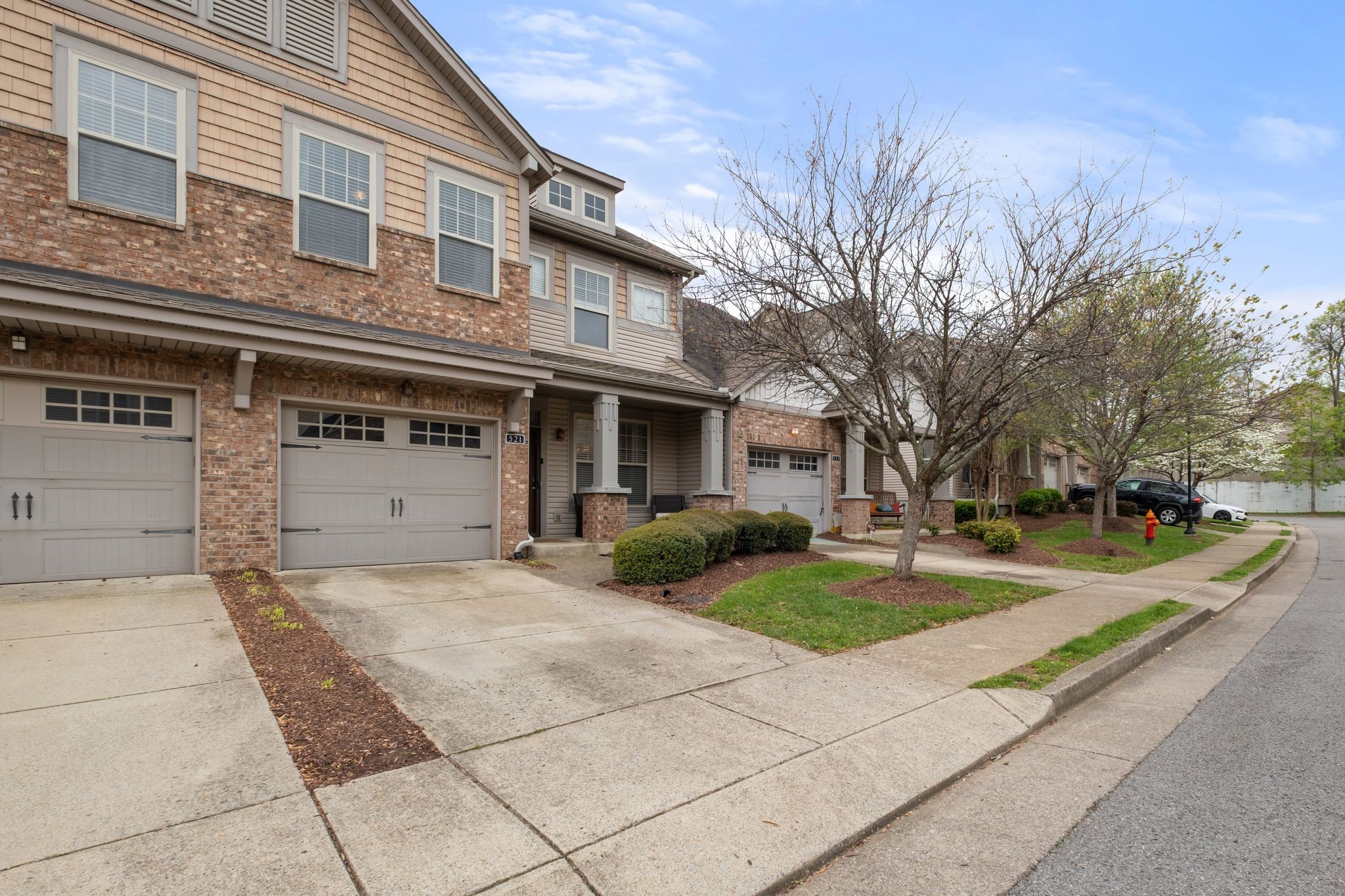 521 Griffin Cir Property Photo 2
