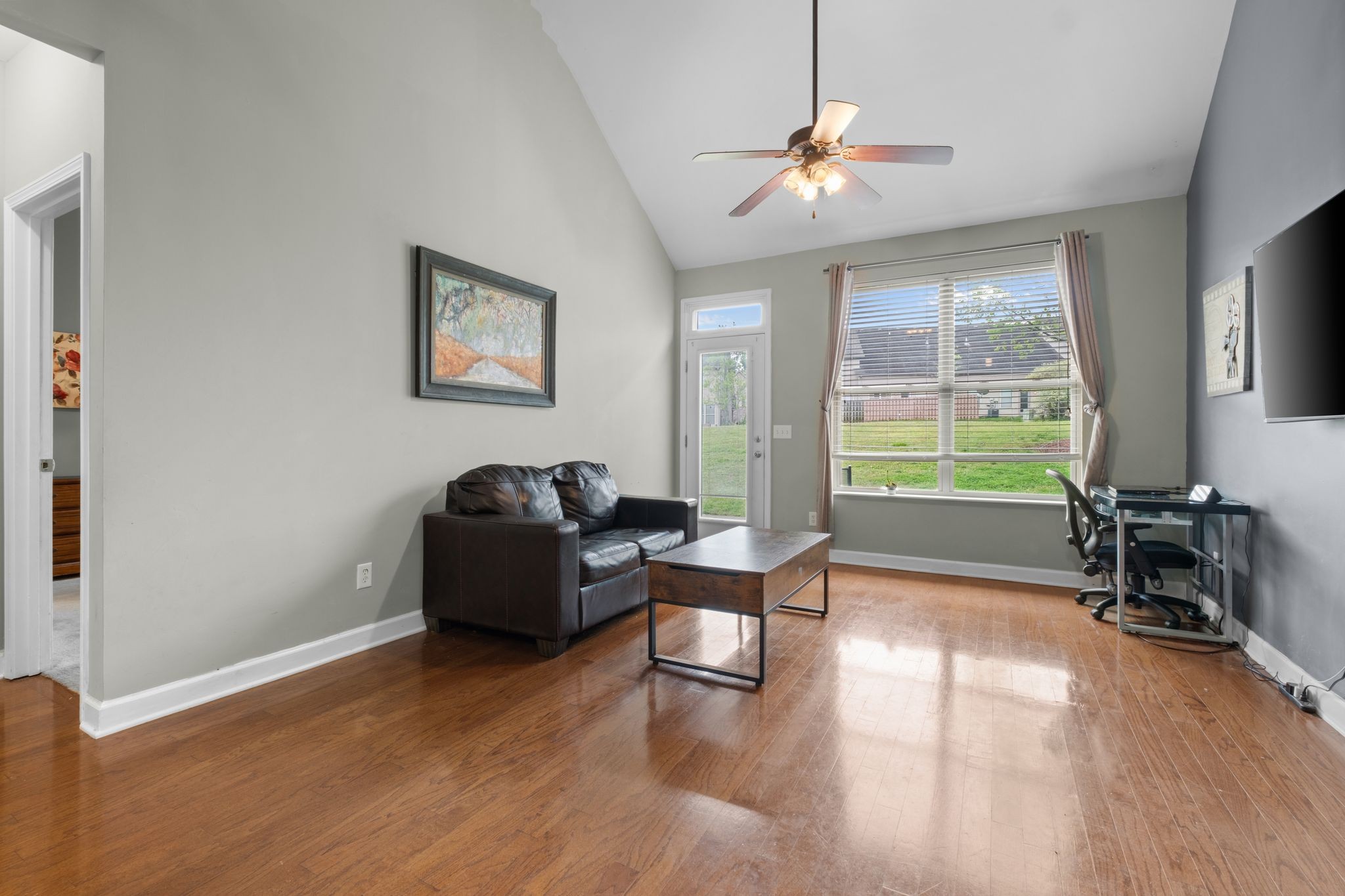 521 Griffin Cir Property Photo 10