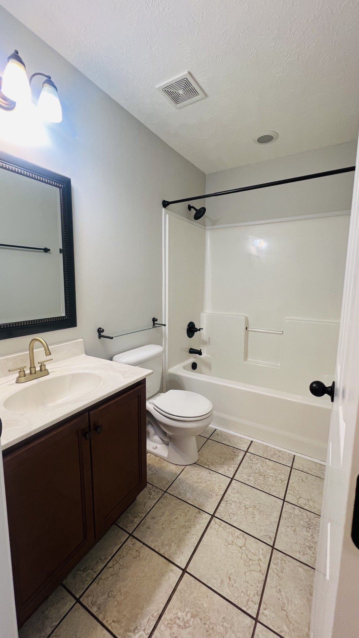 1525 Apache Way Property Photo 27