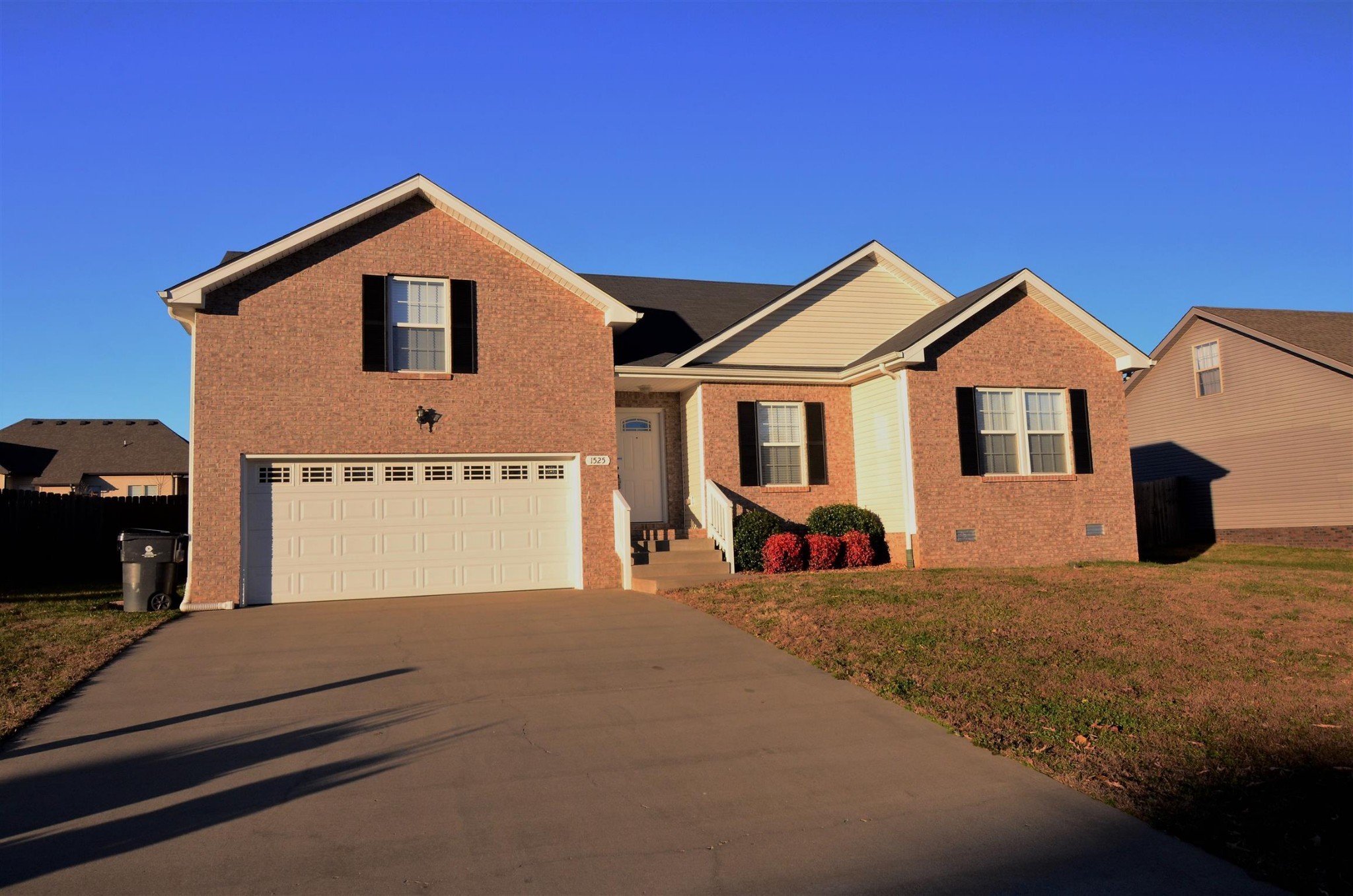 1525 Apache Way Property Photo 31
