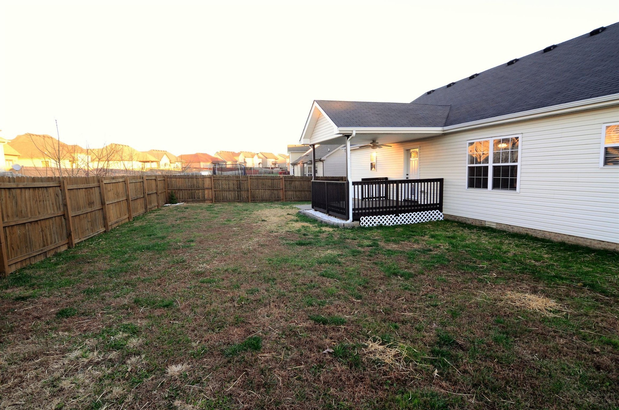 1525 Apache Way Property Photo 32