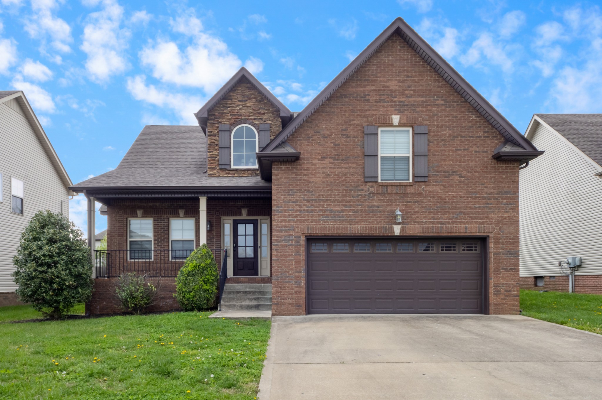 3715 Windhaven Ct Property Photo 1