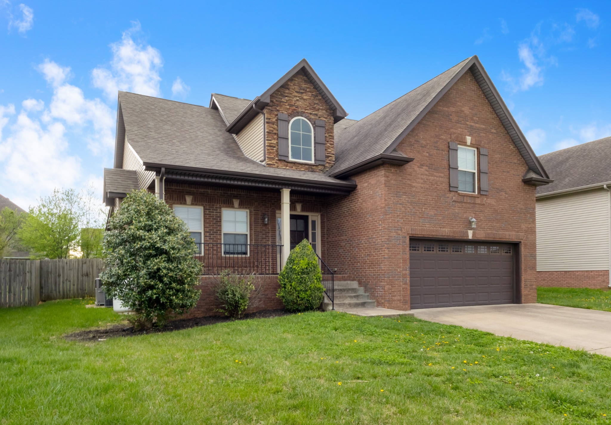 3715 Windhaven Ct Property Photo 5