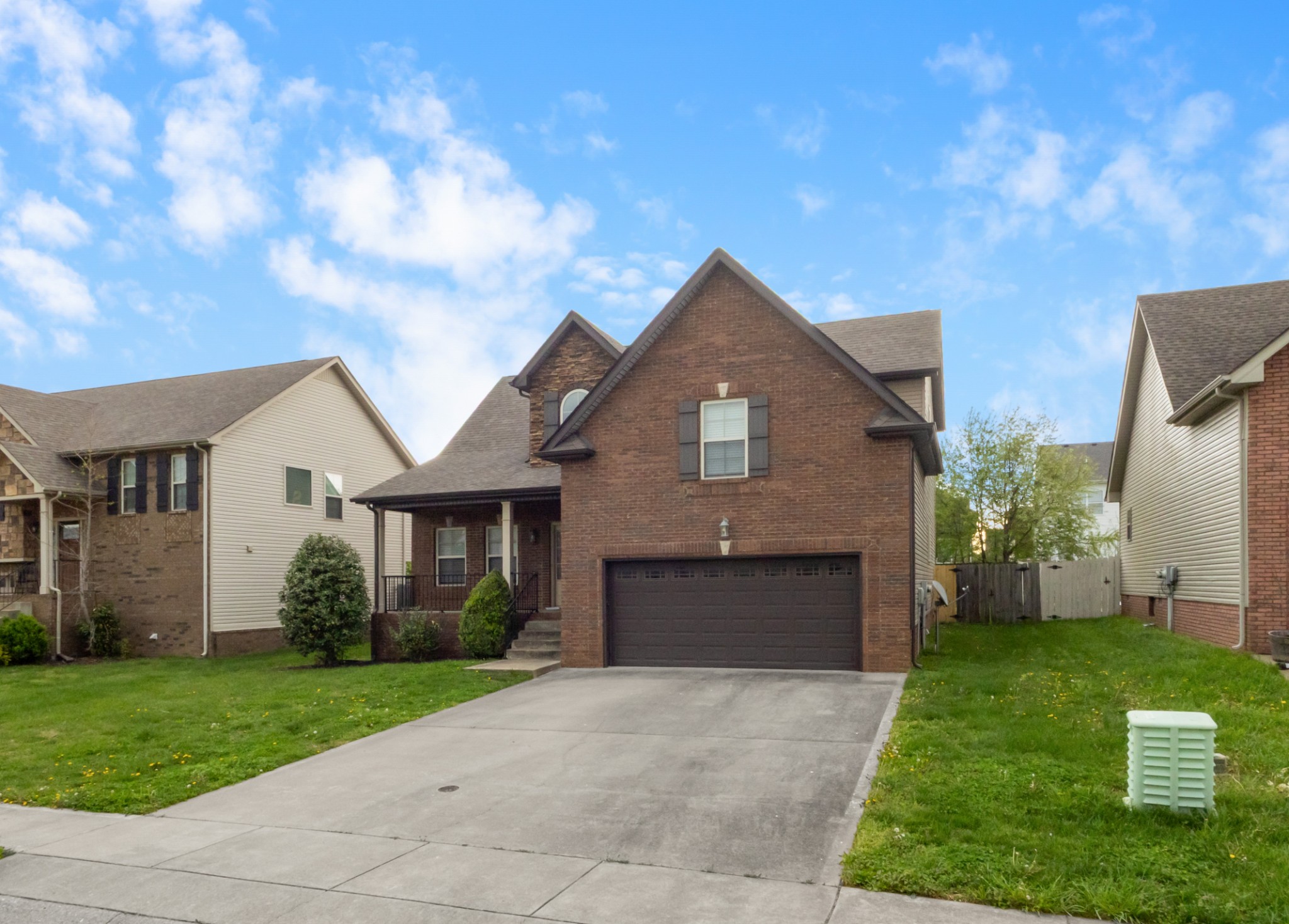 3715 Windhaven Ct Property Photo 6