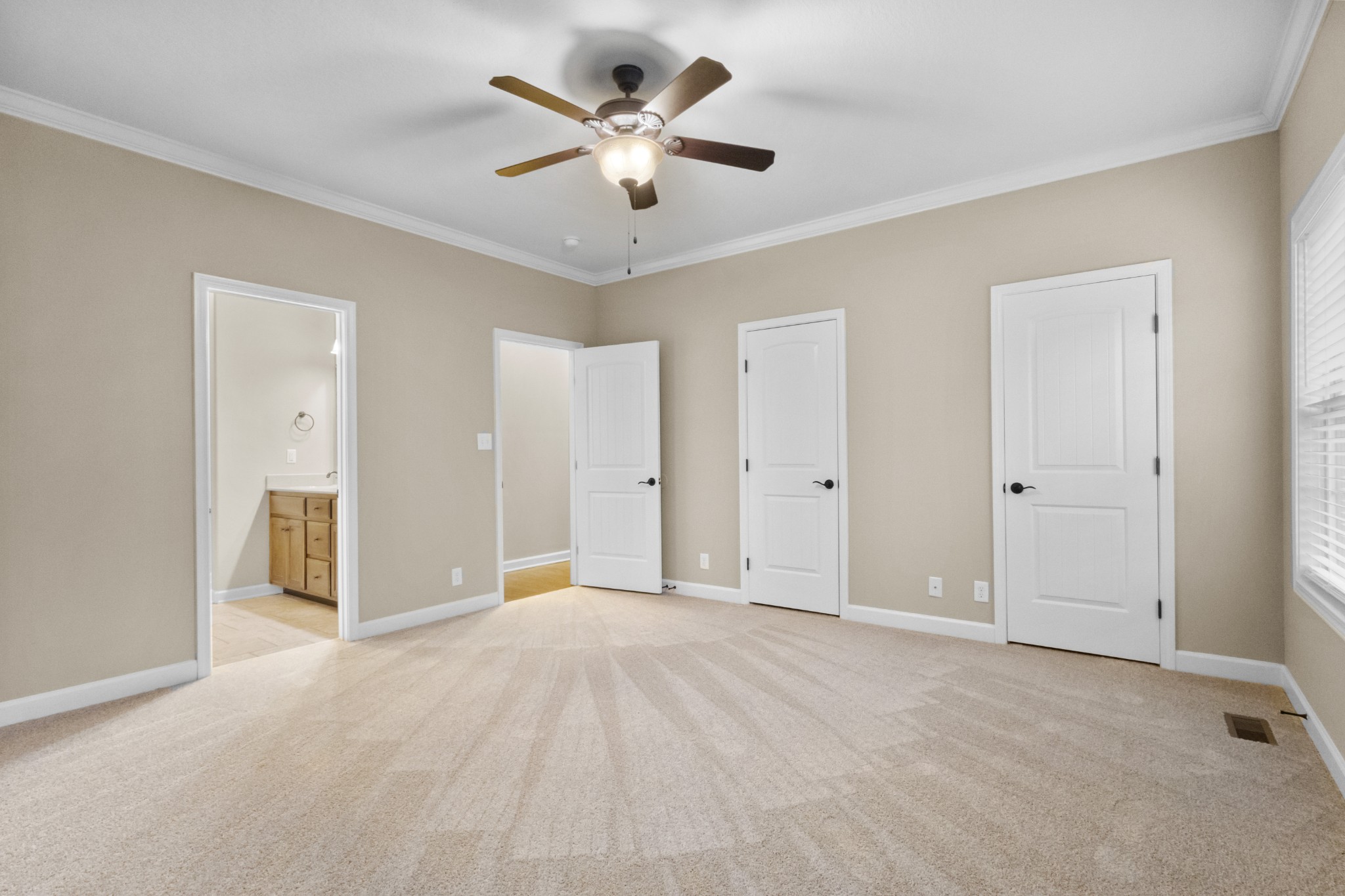 3715 Windhaven Ct Property Photo 20