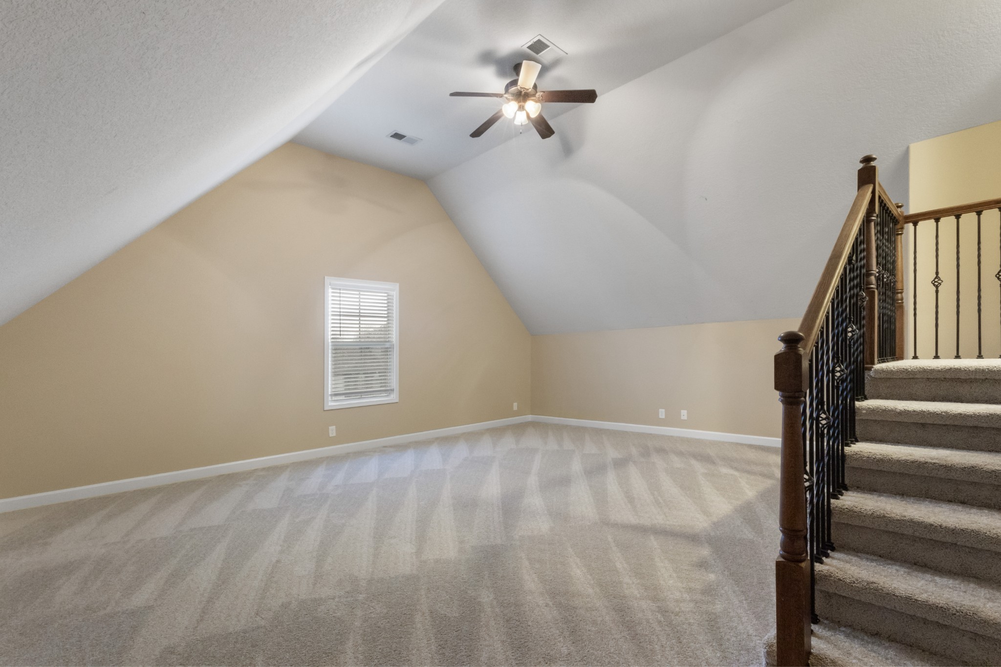 3715 Windhaven Ct Property Photo 33