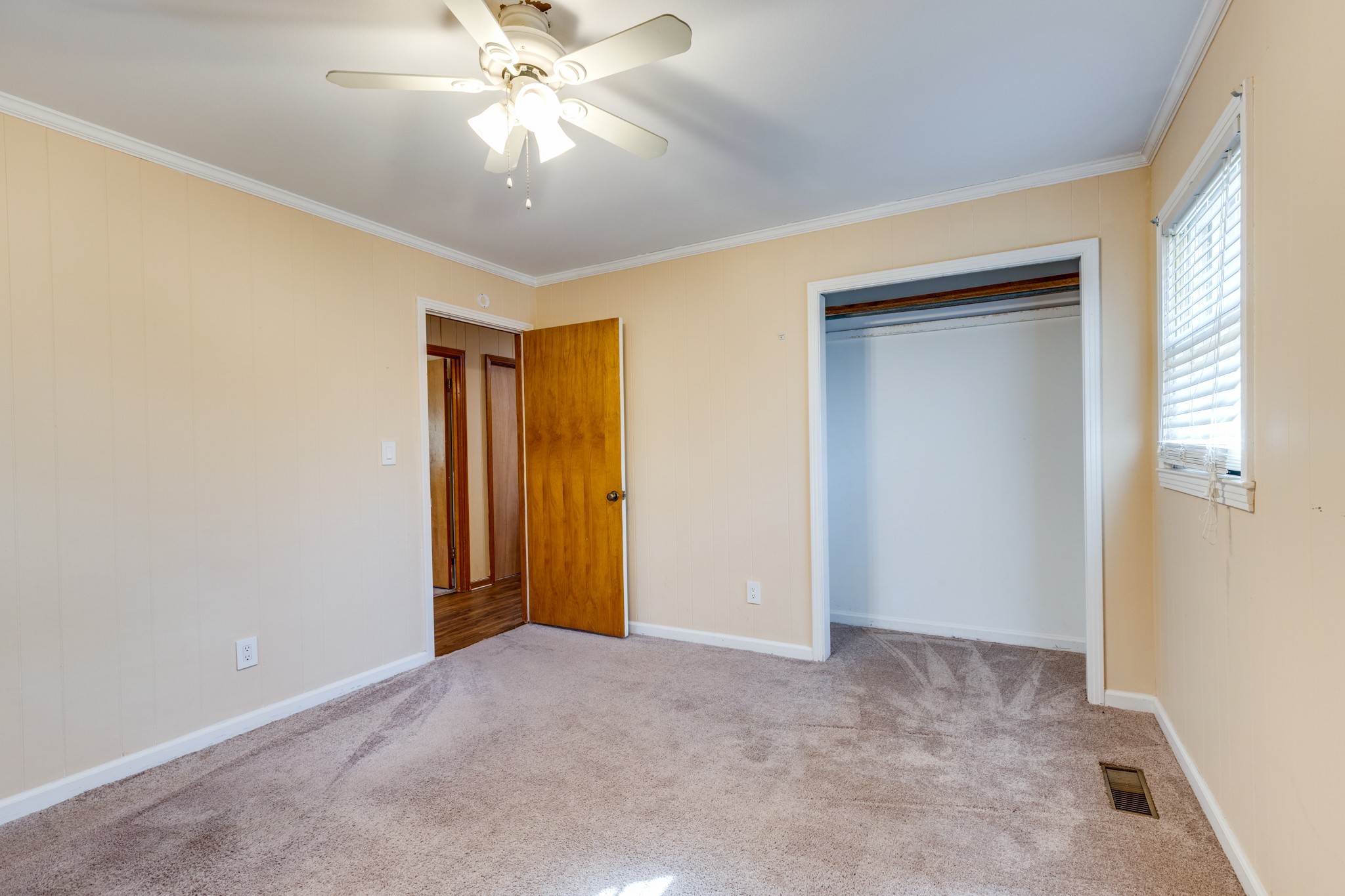 4372 S Carothers Rd Property Photo 29