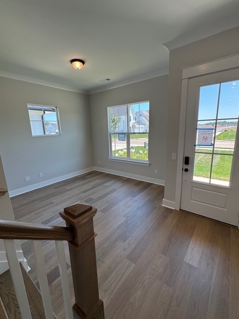 5900 Willoughby Way Property Photo 2