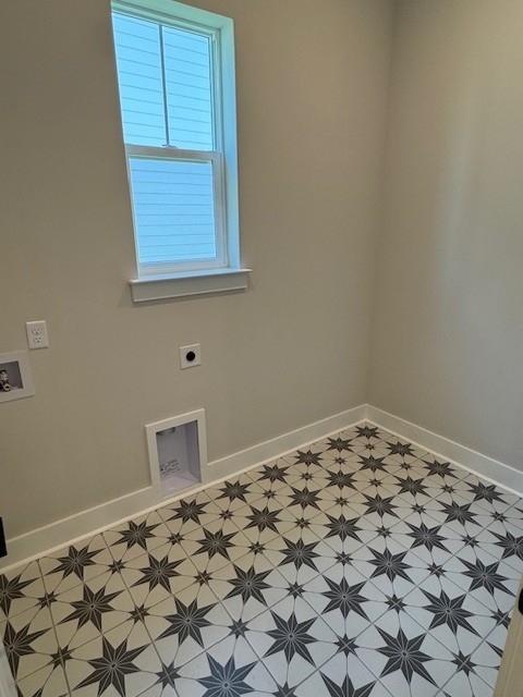 5900 Willoughby Way Property Photo 12