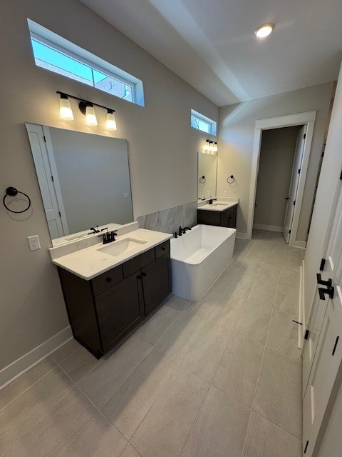 5900 Willoughby Way Property Photo 25