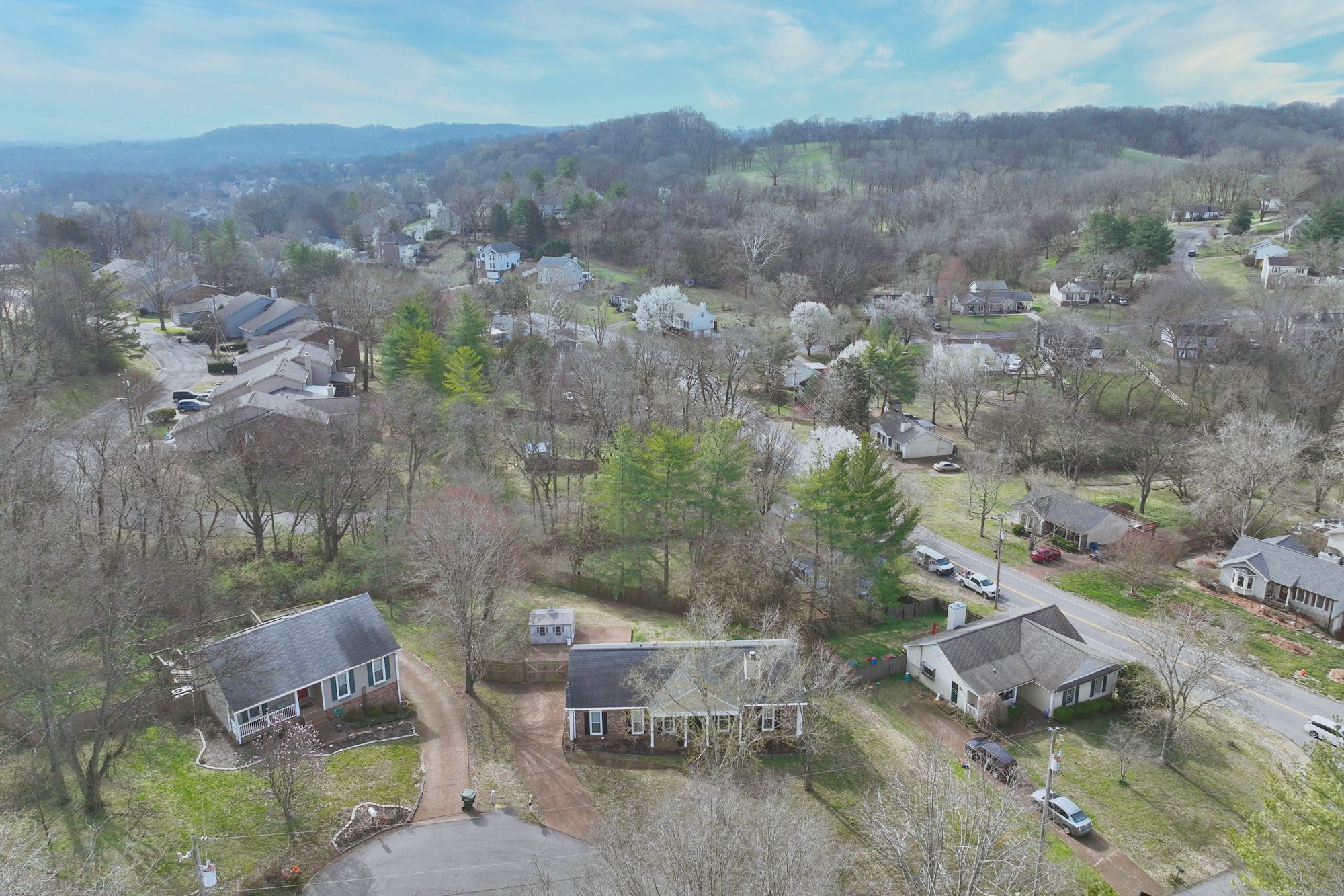 1104 Blythe Ct, E Property Photo 4