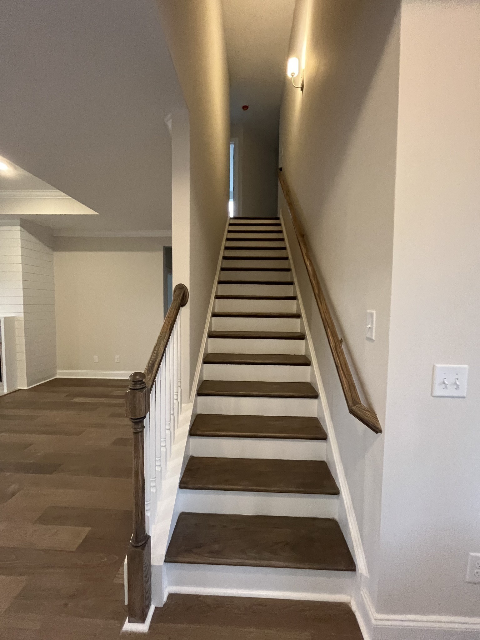 7507 Shoal Mill Point Property Photo 5