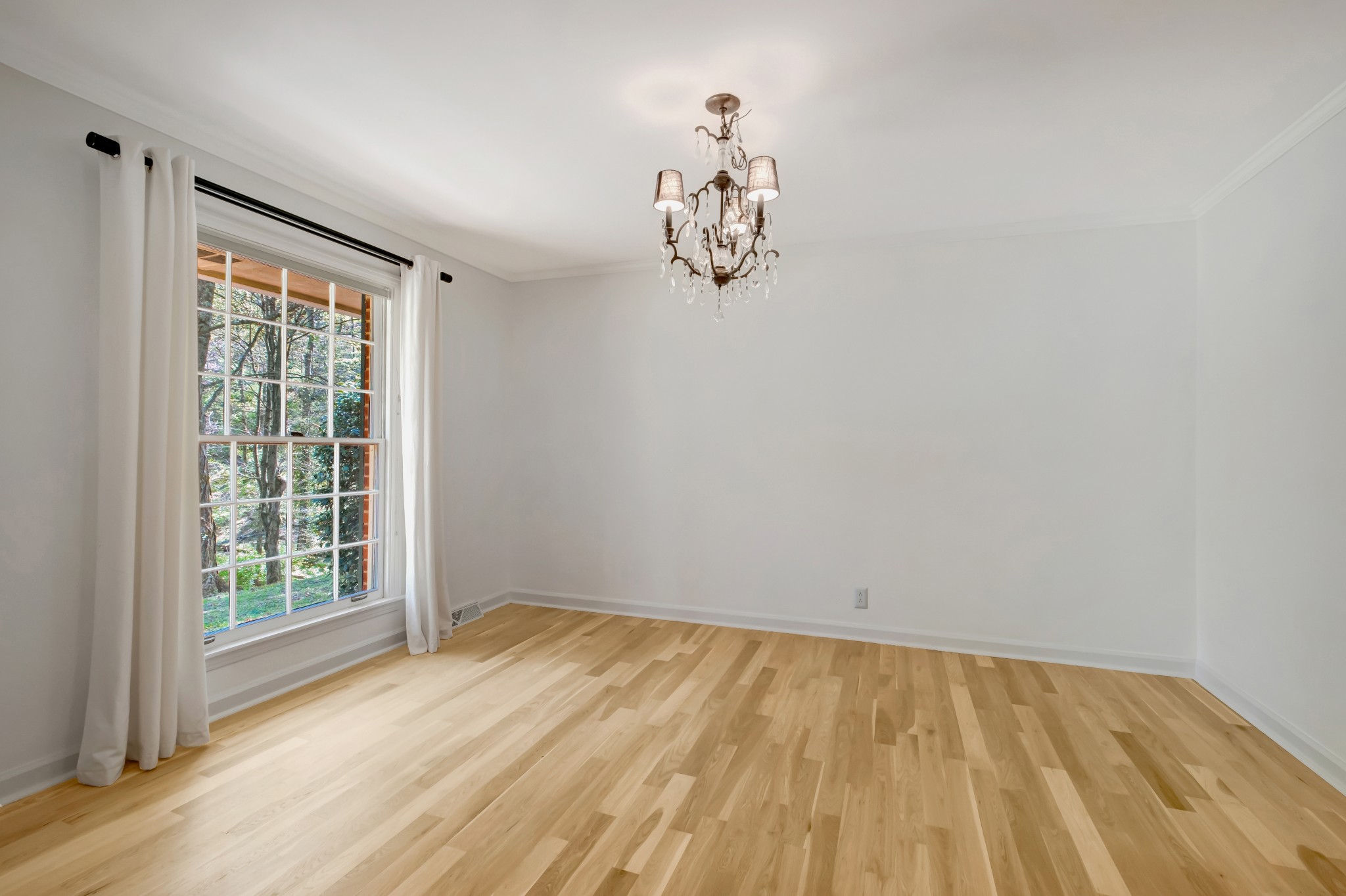 6612 Rolling Fork Drive Property Photo 16