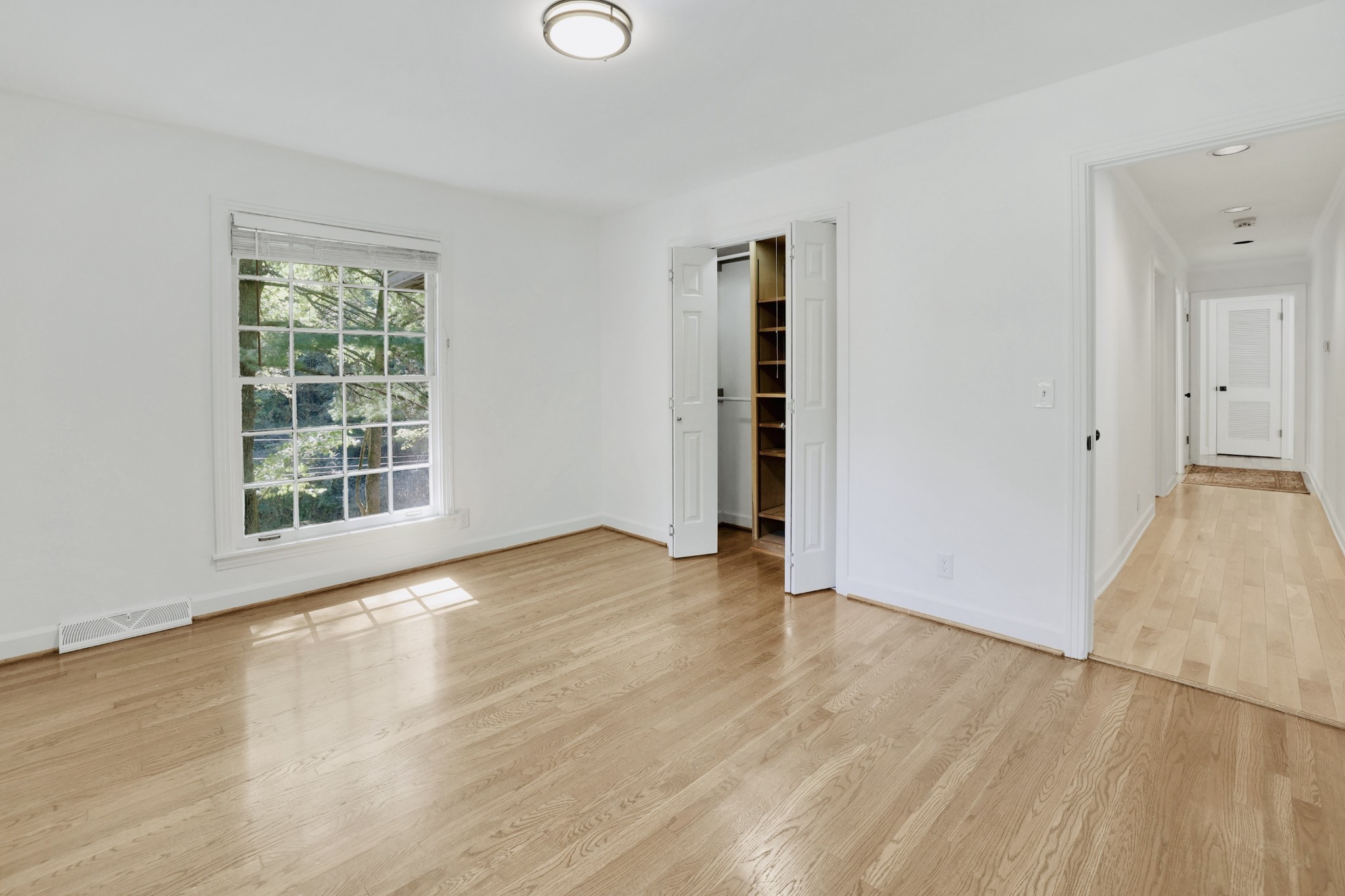6612 Rolling Fork Drive Property Photo 35