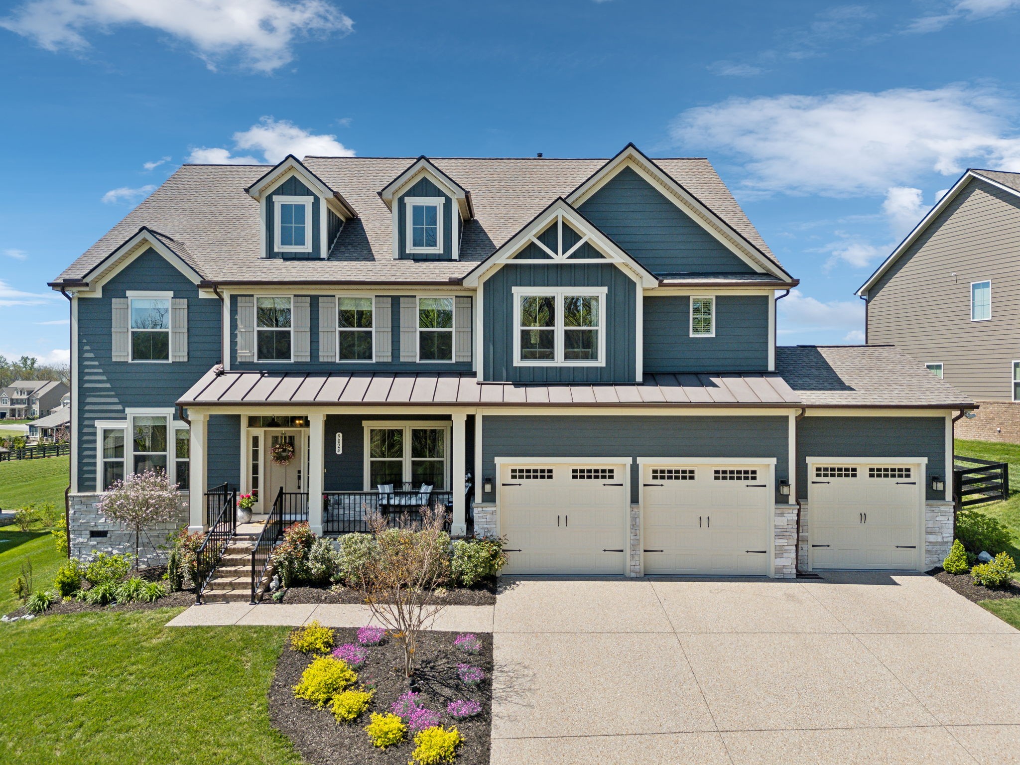 9024 Nestling Ridge Ct Property Photo