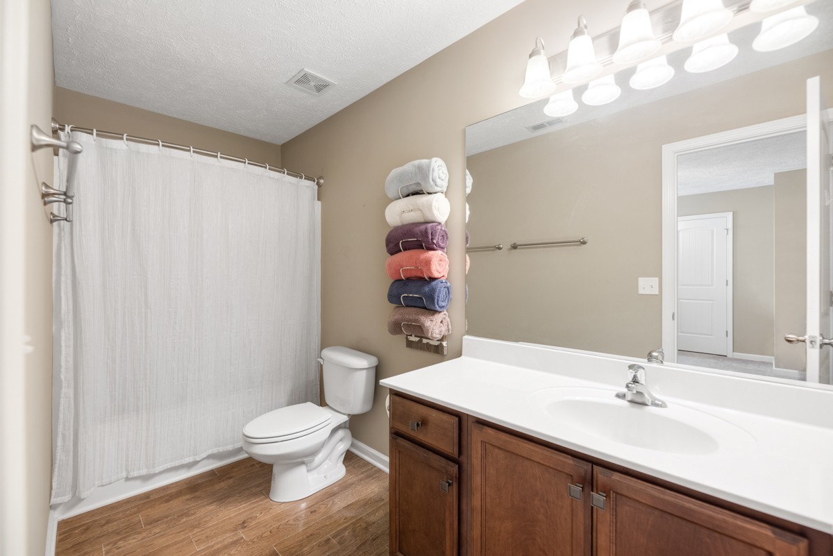 2115 Calydon Ct Property Photo 22