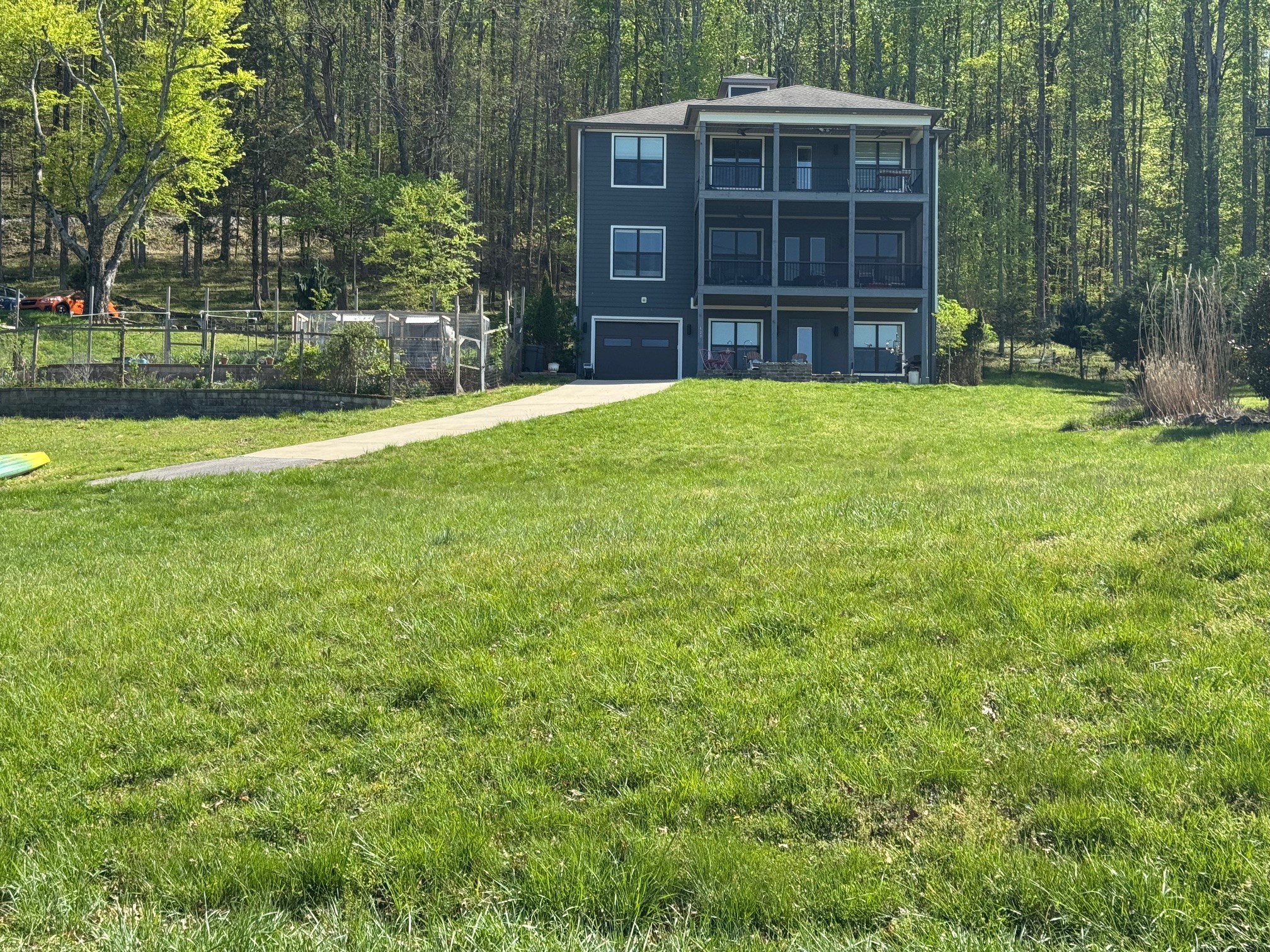429 Floating Mill Ln Property Photo