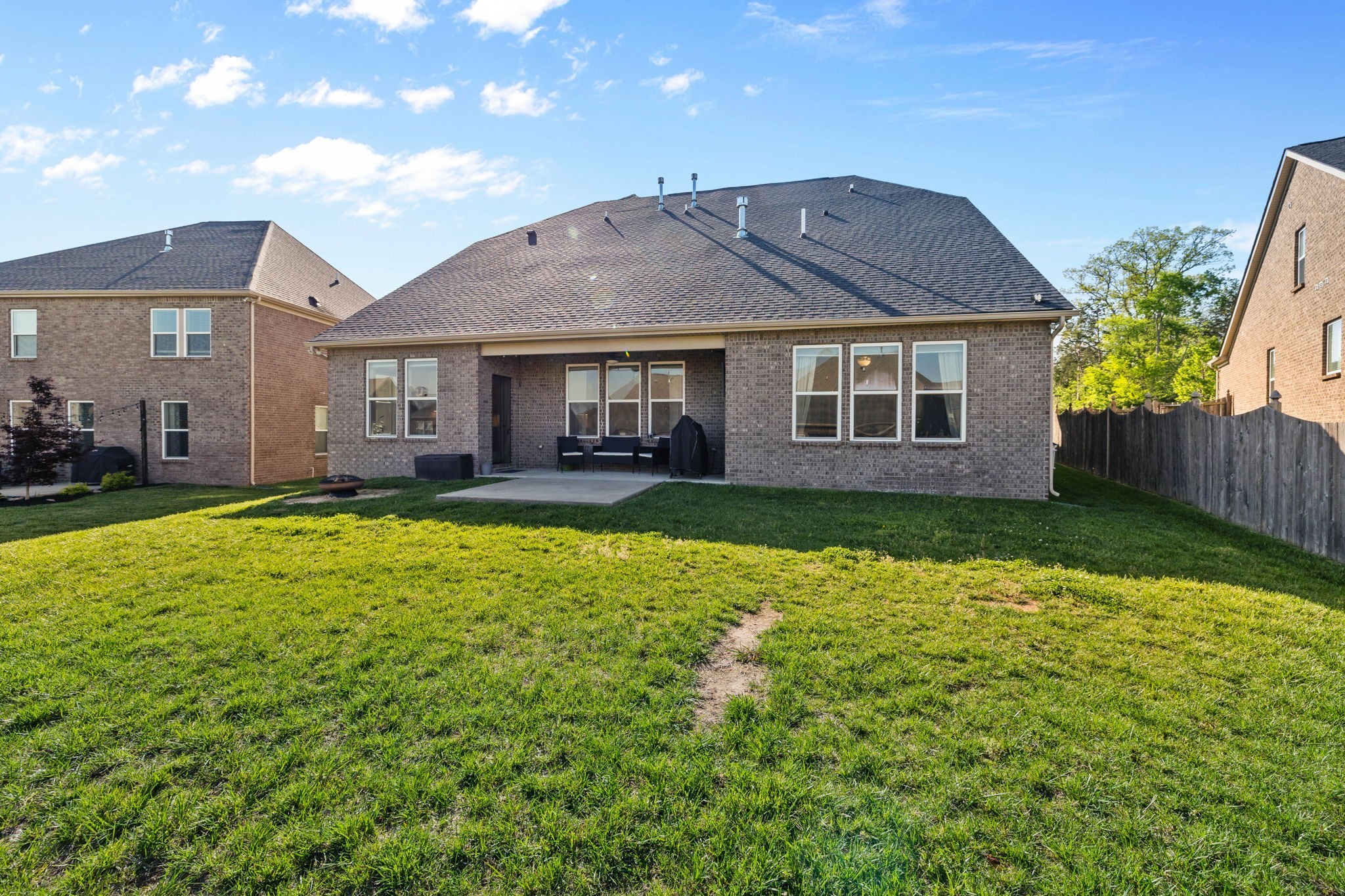 5194 Giardino Dr Property Photo 44