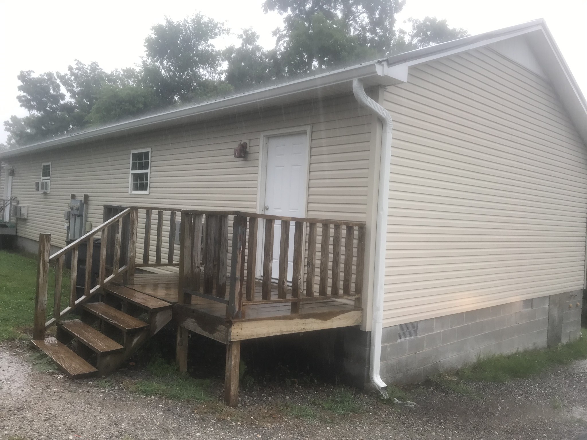 111 Creamery St Property Photo
