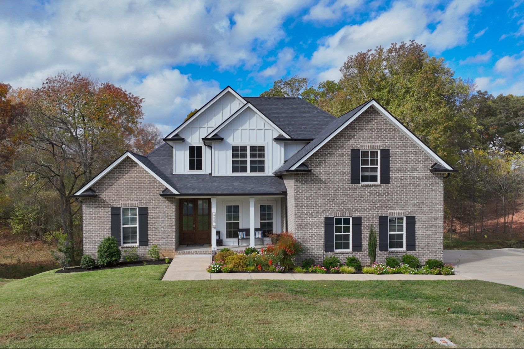 488 Sheas Way Property Photo 1