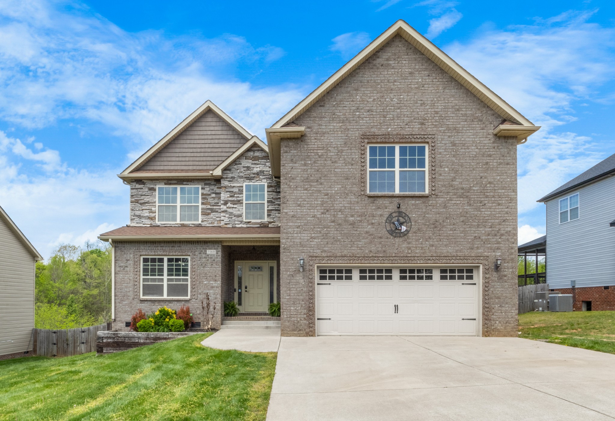 3160 Timberdale Dr Property Photo