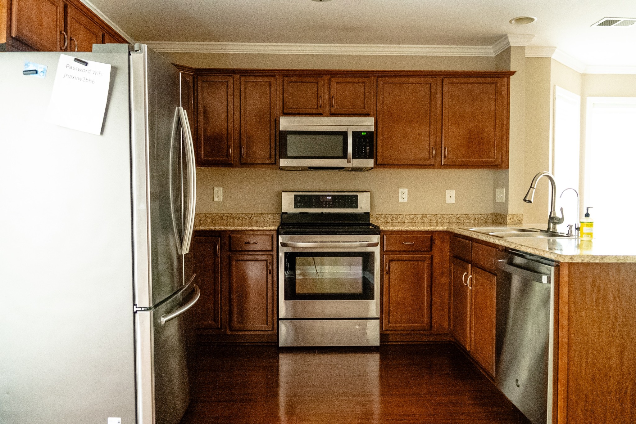 313 Sam Houston Cir Property Photo 5
