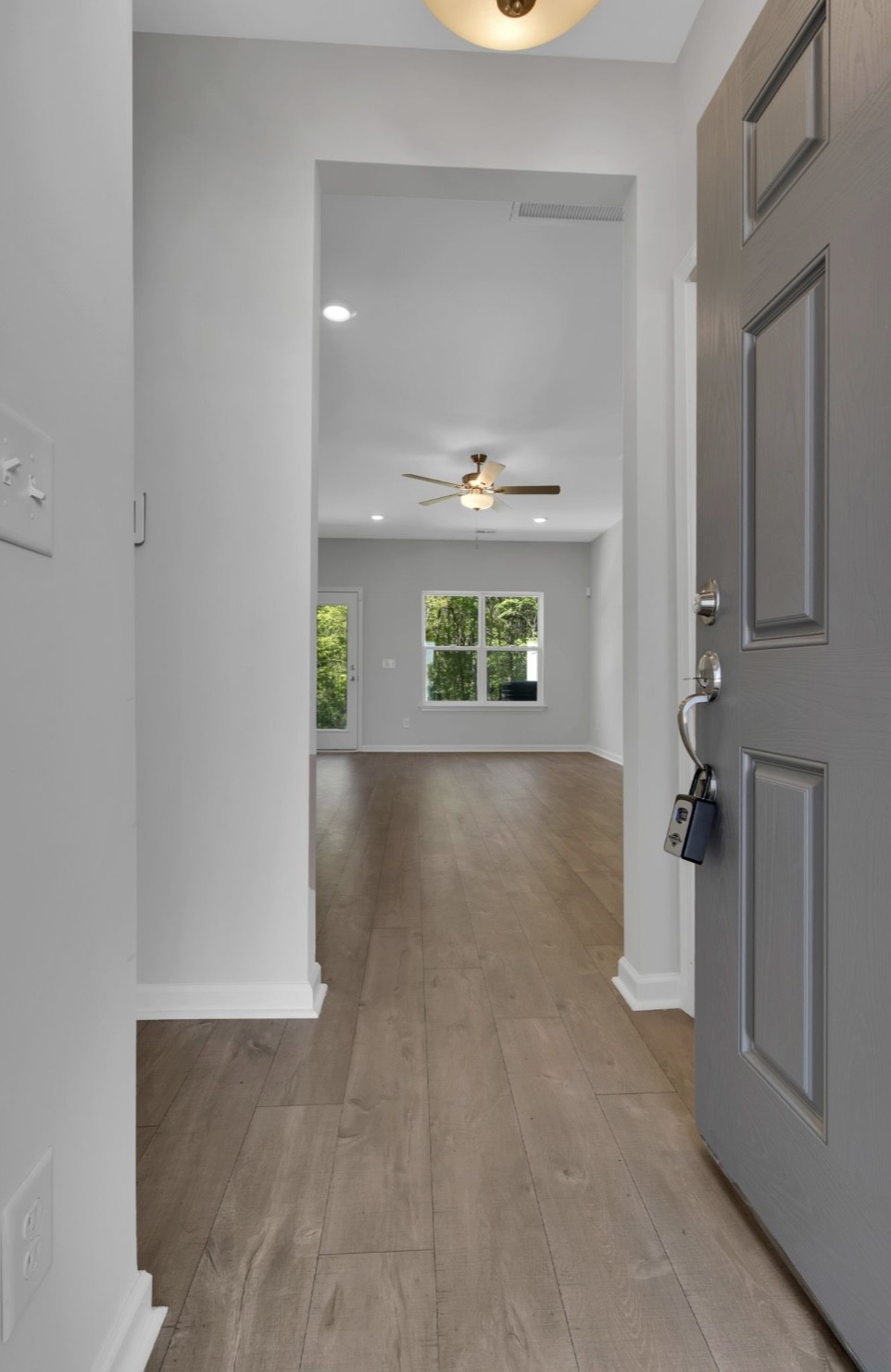 6524 Wilford Ct Property Photo 3