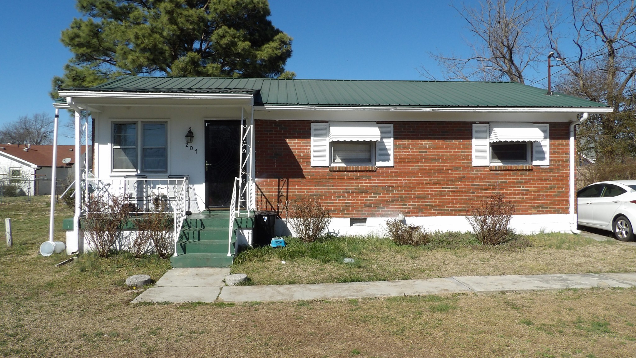 607 18th Ave, W Property Photo