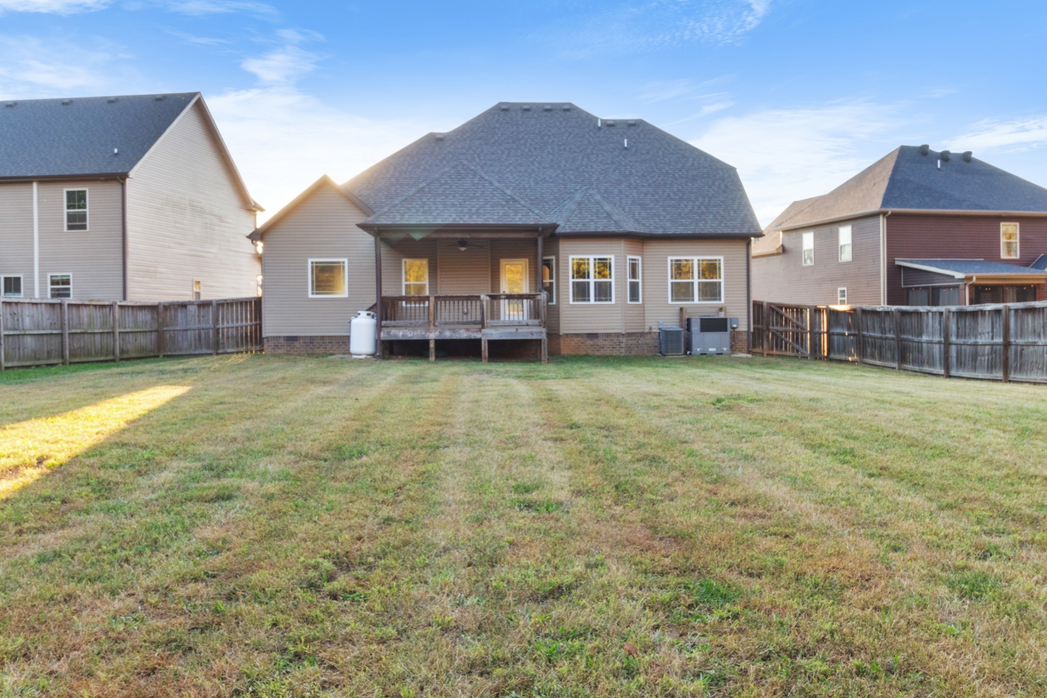 1631 Ellie Piper Cir Property Photo 48