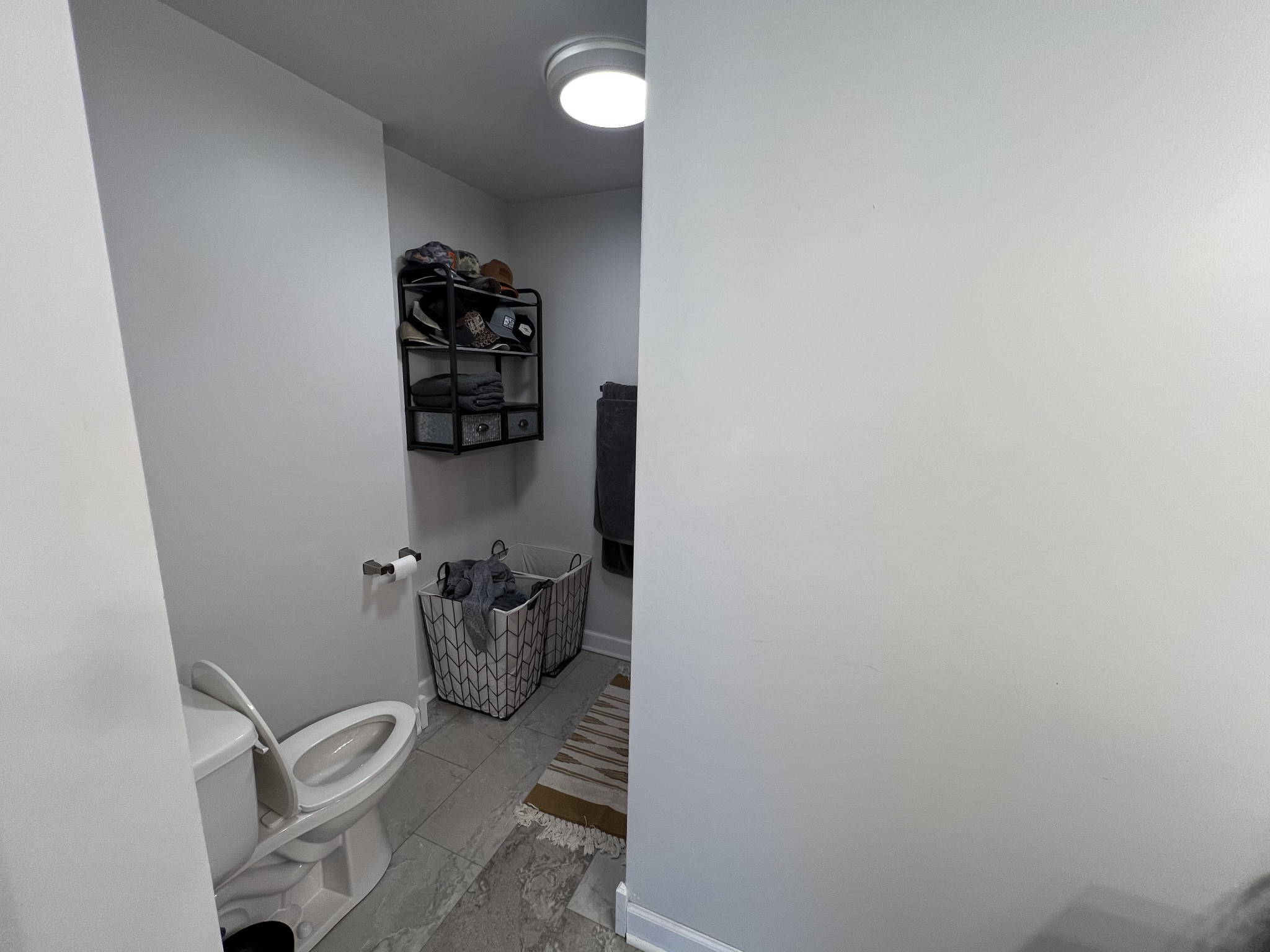 1835 Rogers Ln Property Photo 9