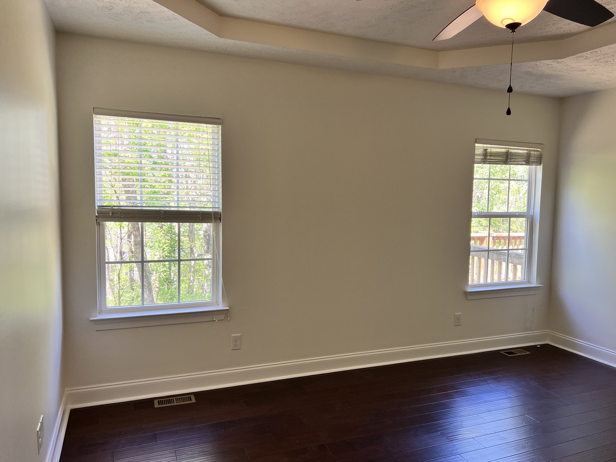 2124 Skyglen Trce Property Photo 12