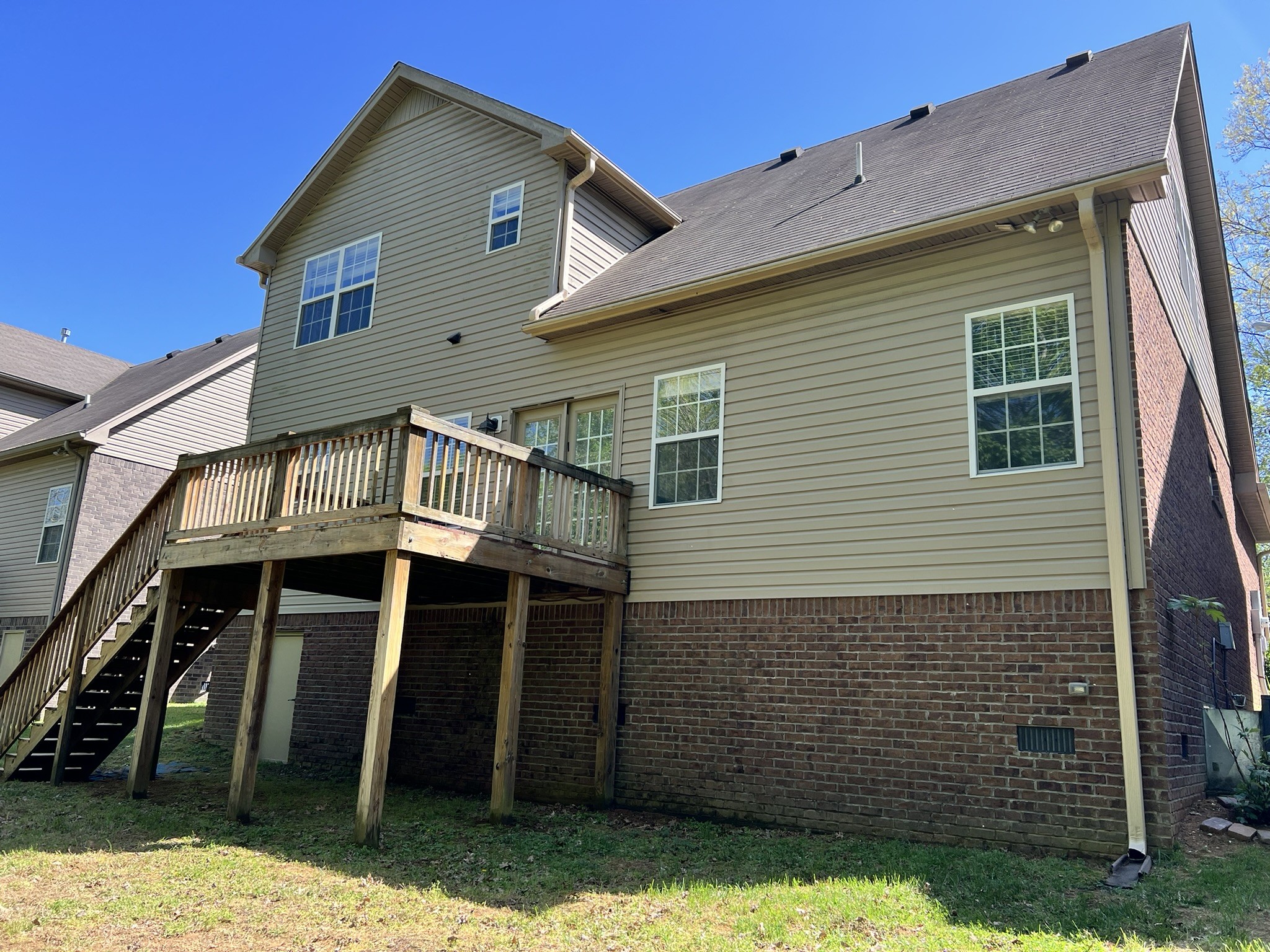 2124 Skyglen Trce Property Photo 32