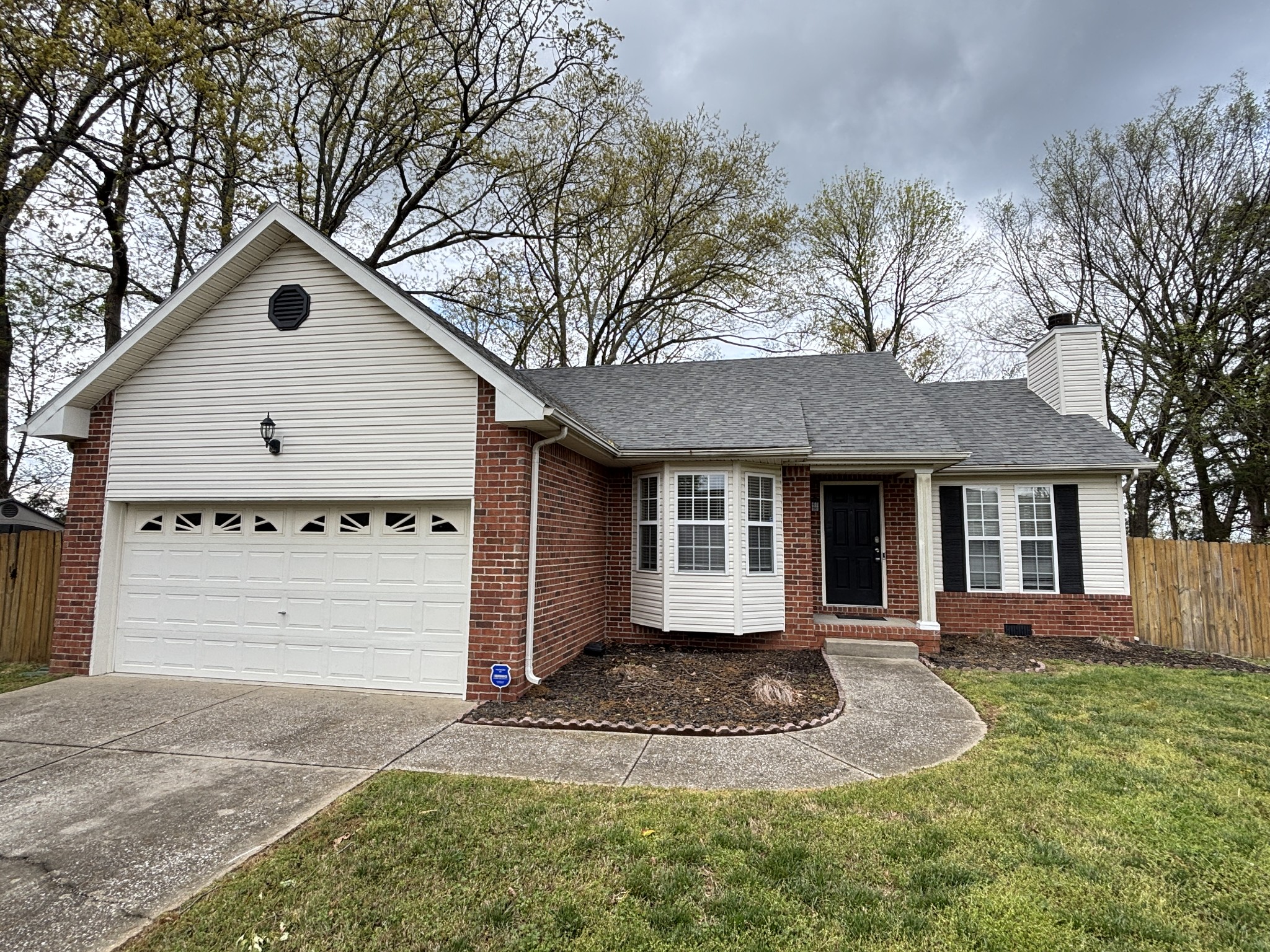 3473 White Pine Dr Property Photo
