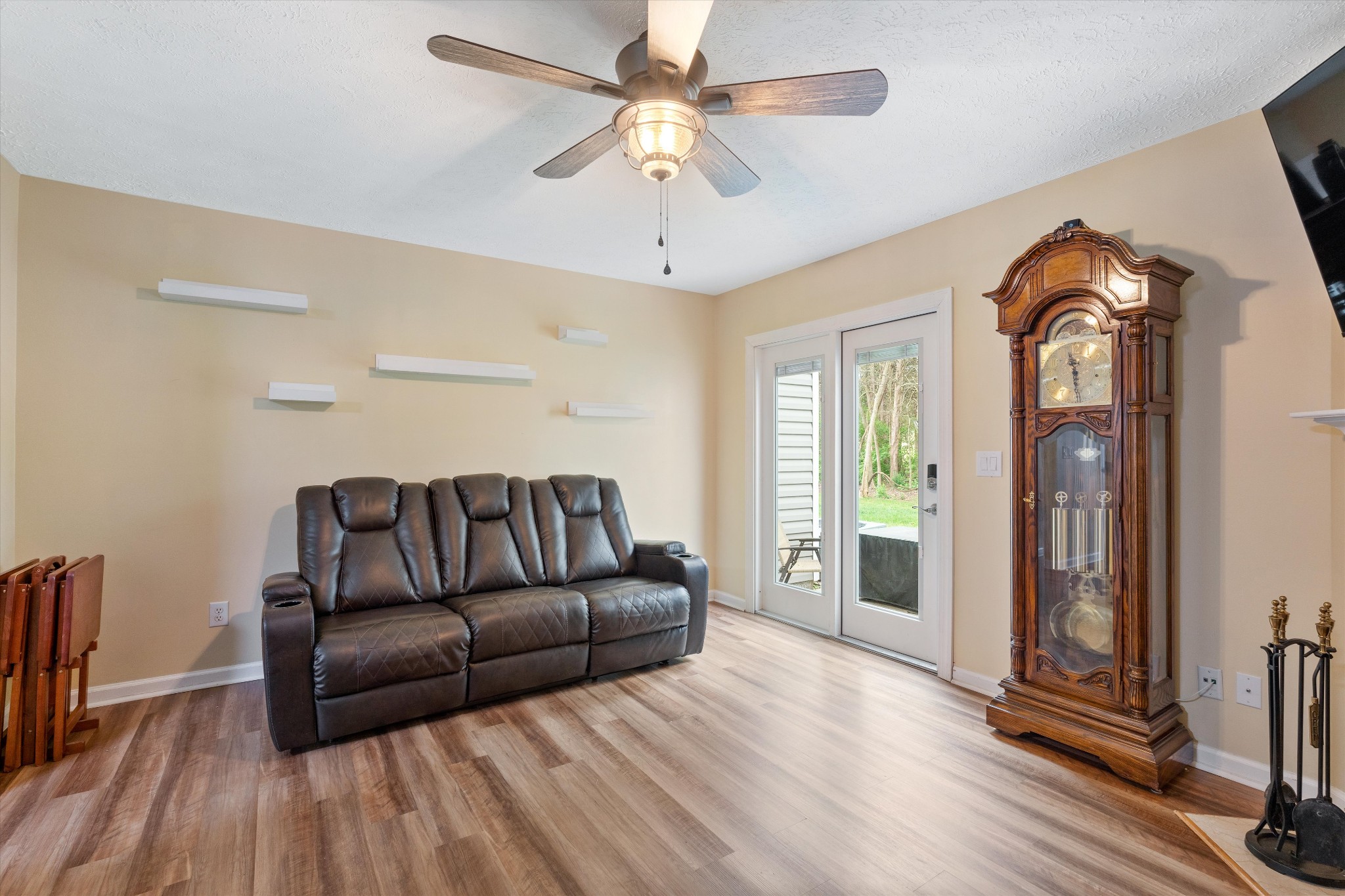702 Flintlock Ct Property Photo 13