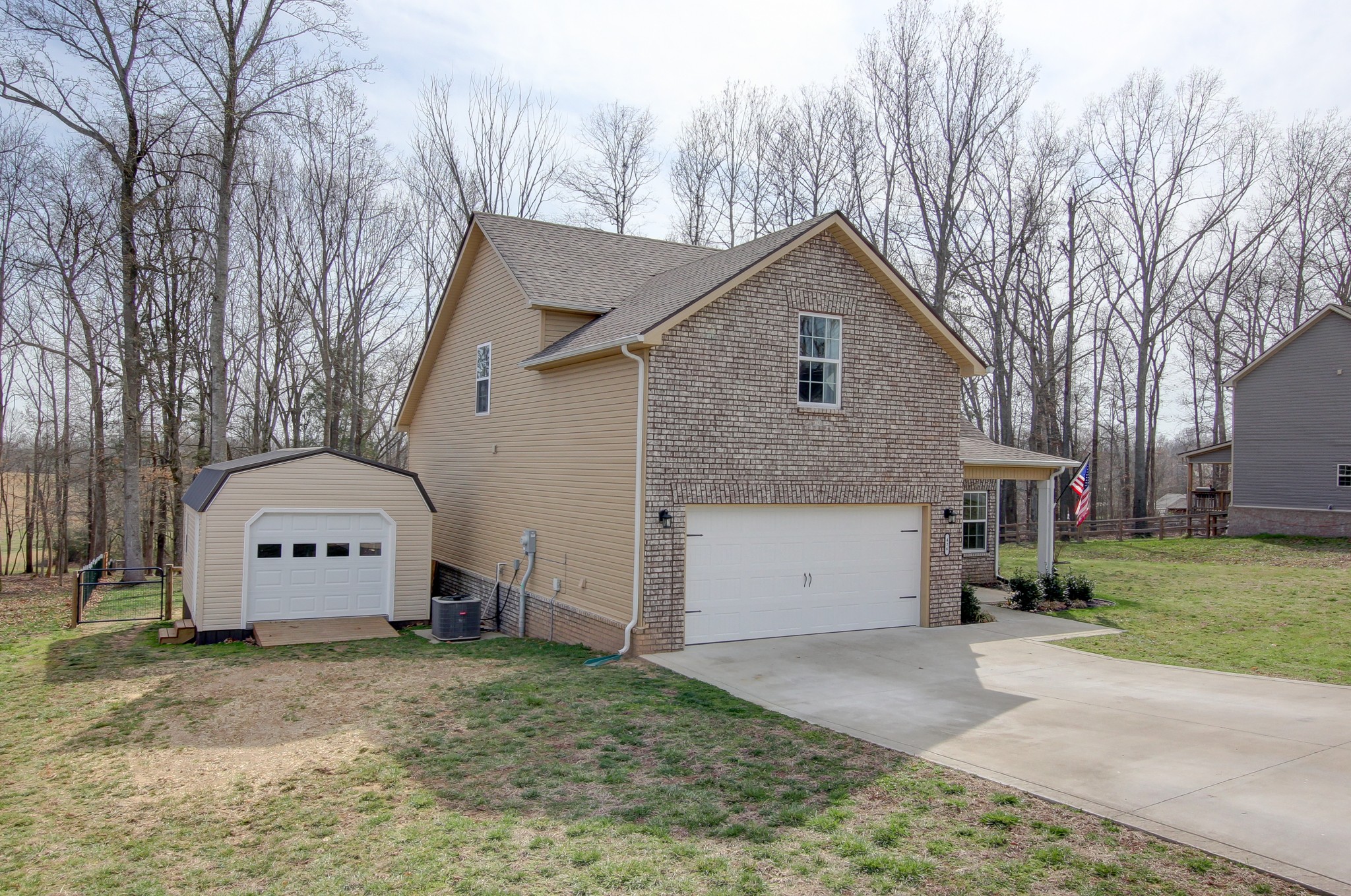426 Kristie Michelle Ln Property Photo 8