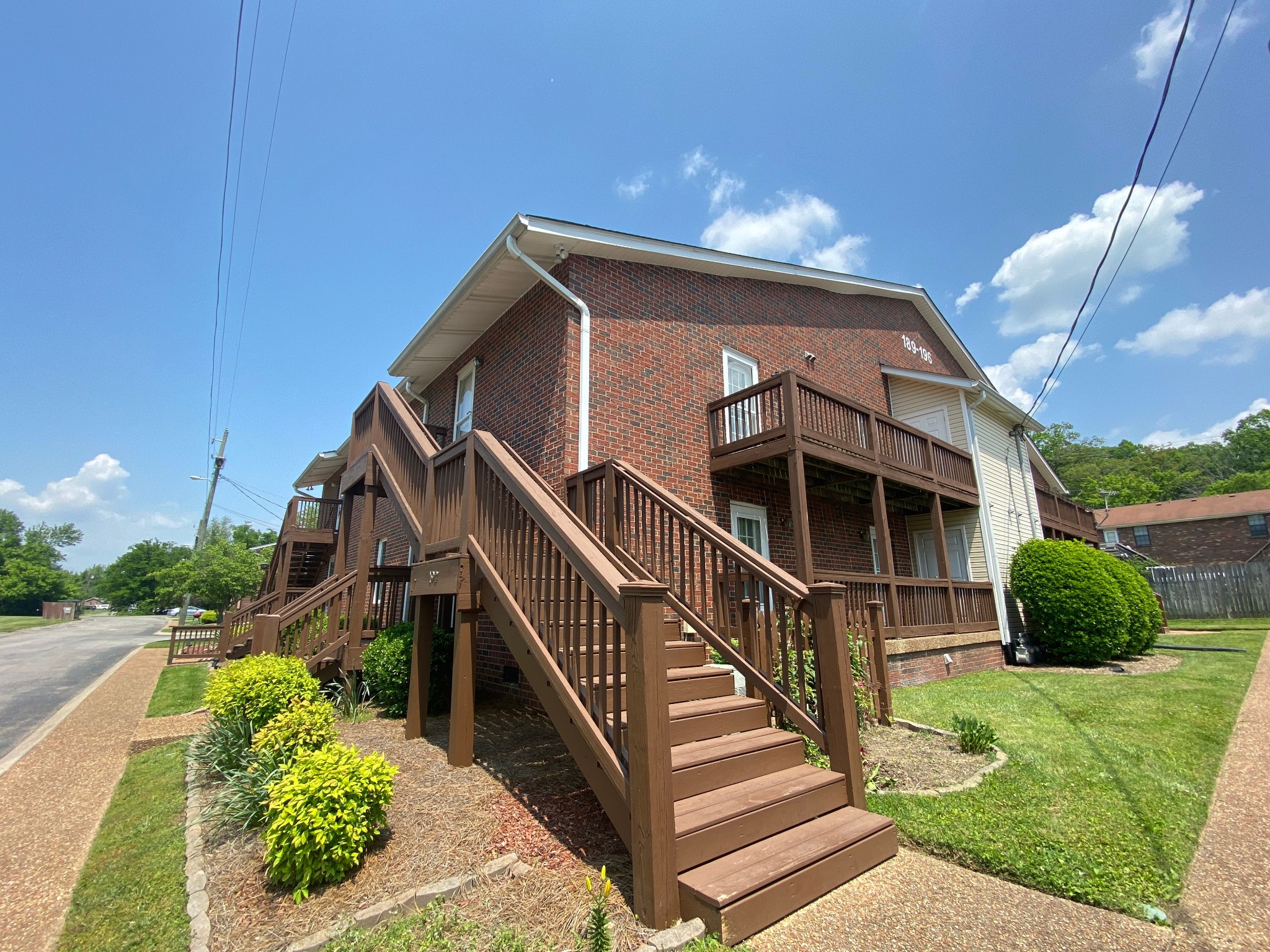 192 Brooke Castle Dr Property Photo