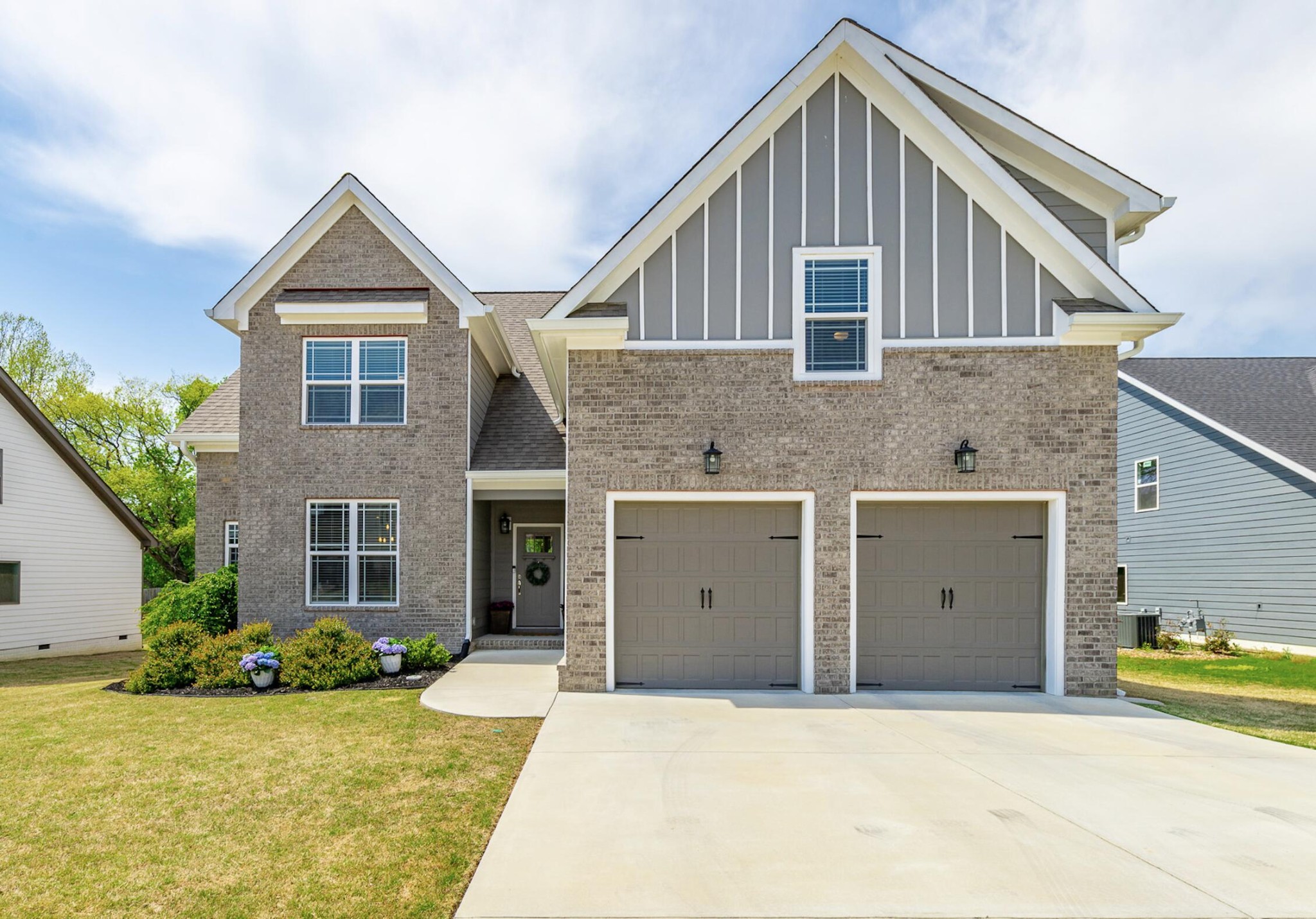 8898 Silver Maple Drive Property Photo