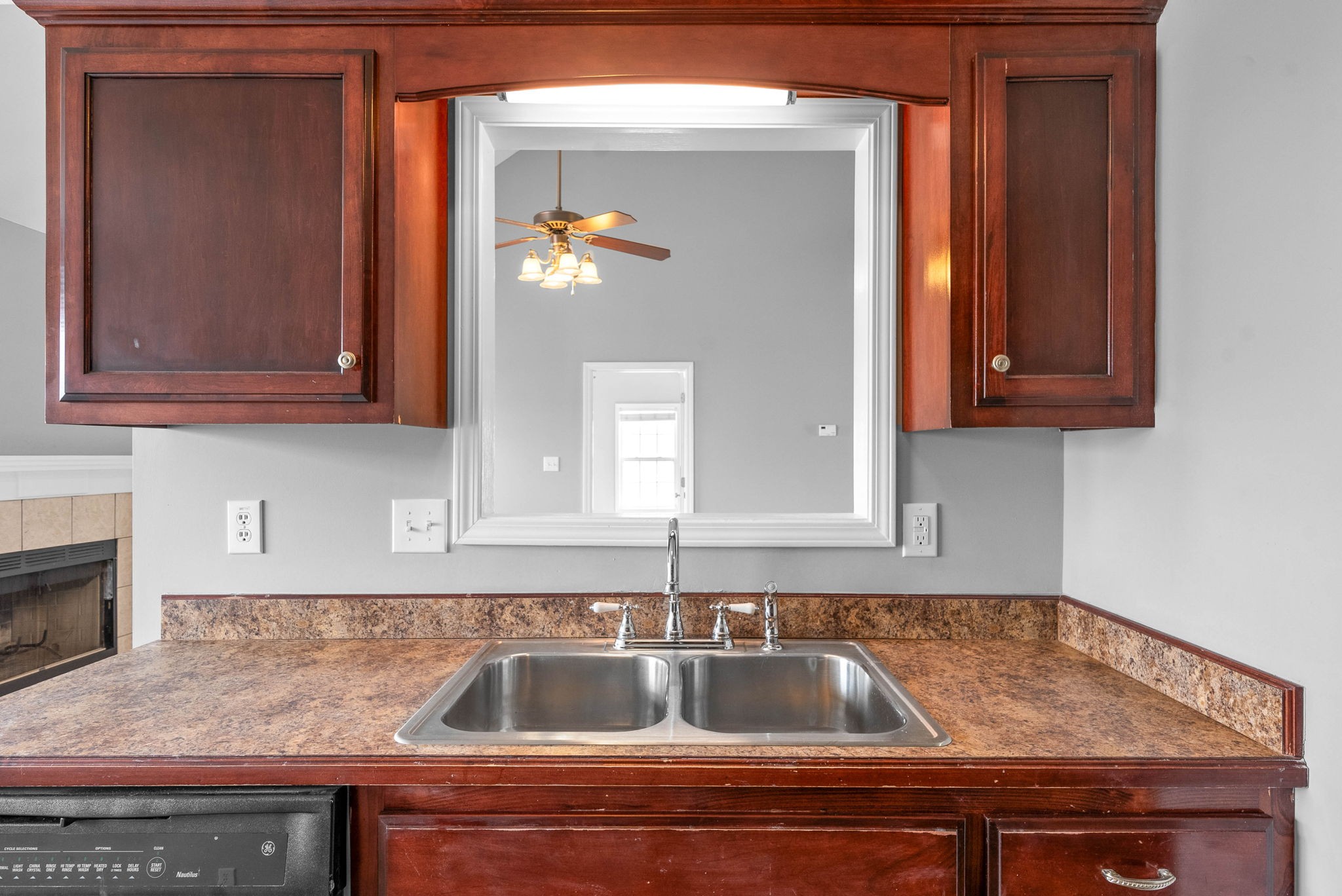 3769 N Jot Dr Property Photo 13