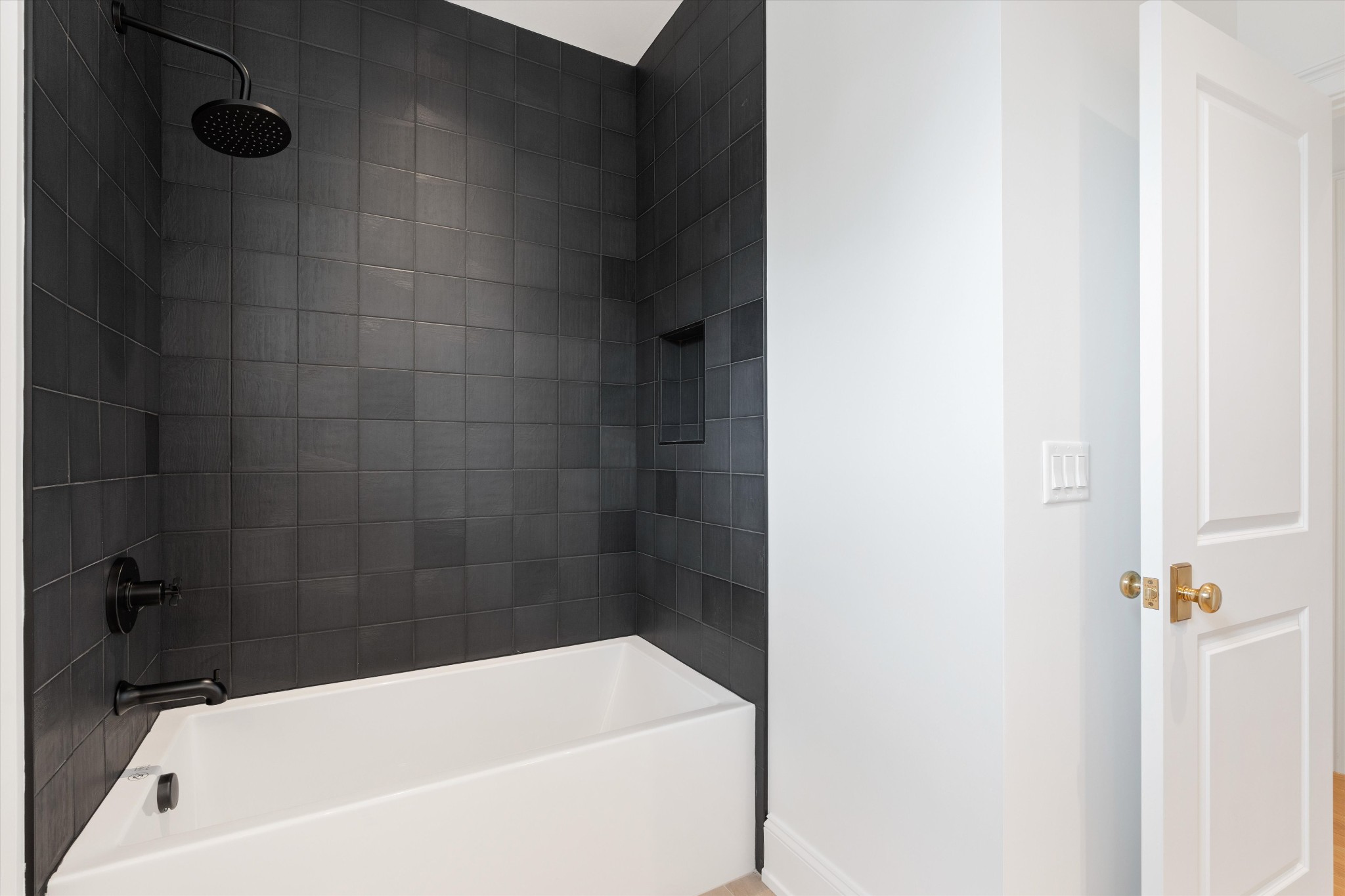 2109 10th Ave, S Property Photo 55