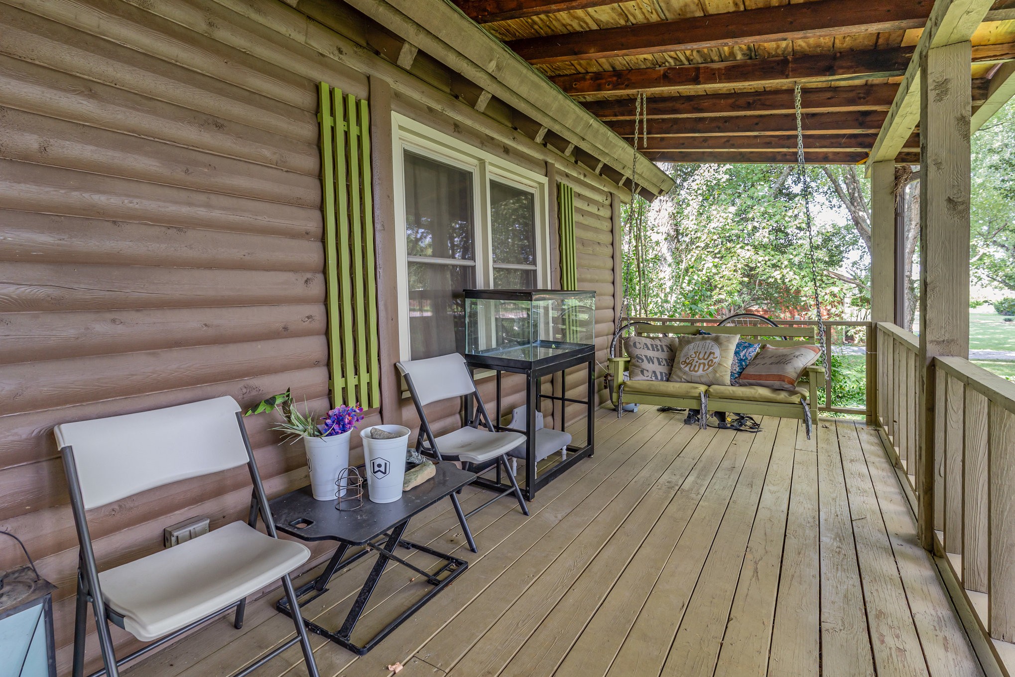 932 Compton Rd Property Photo 5