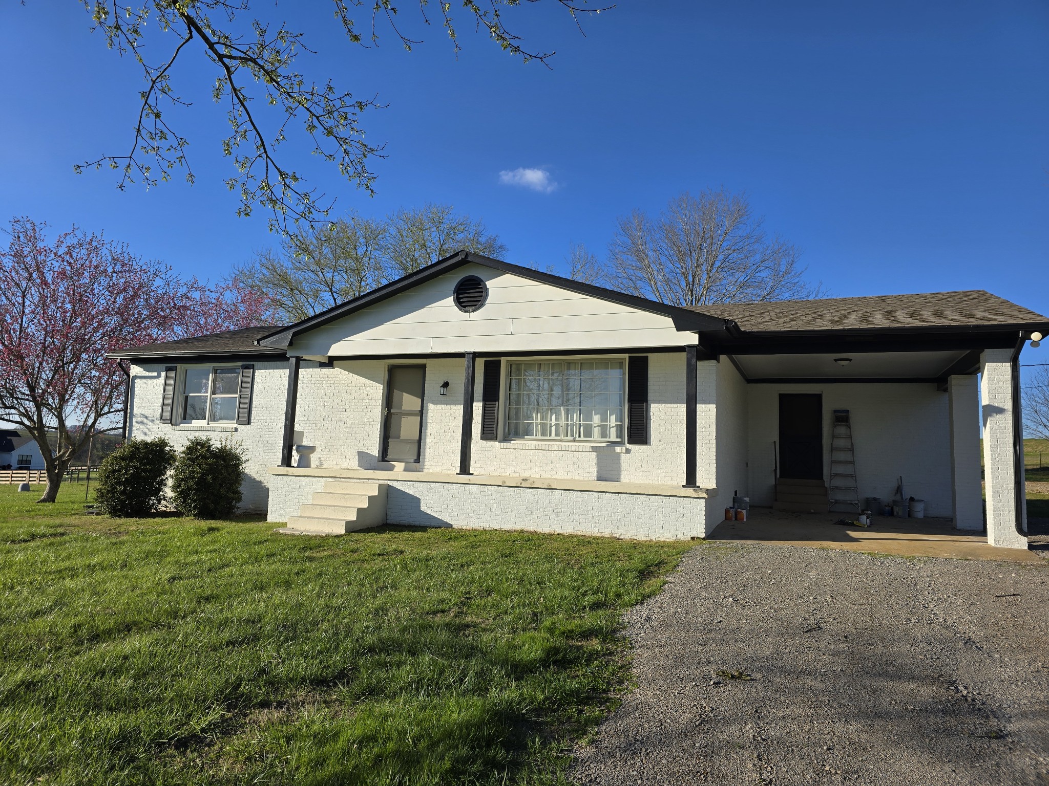 3302 Ashwood Rd Property Photo
