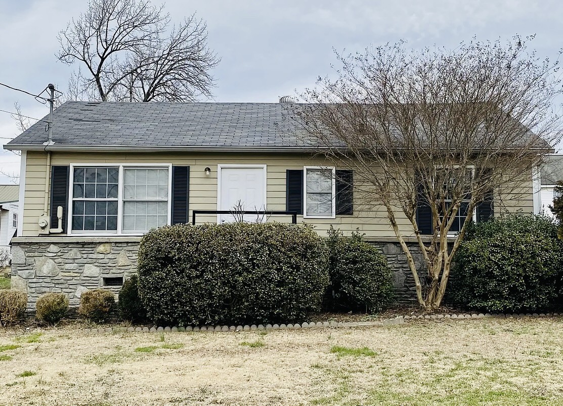 1503 Lawndale St Property Photo