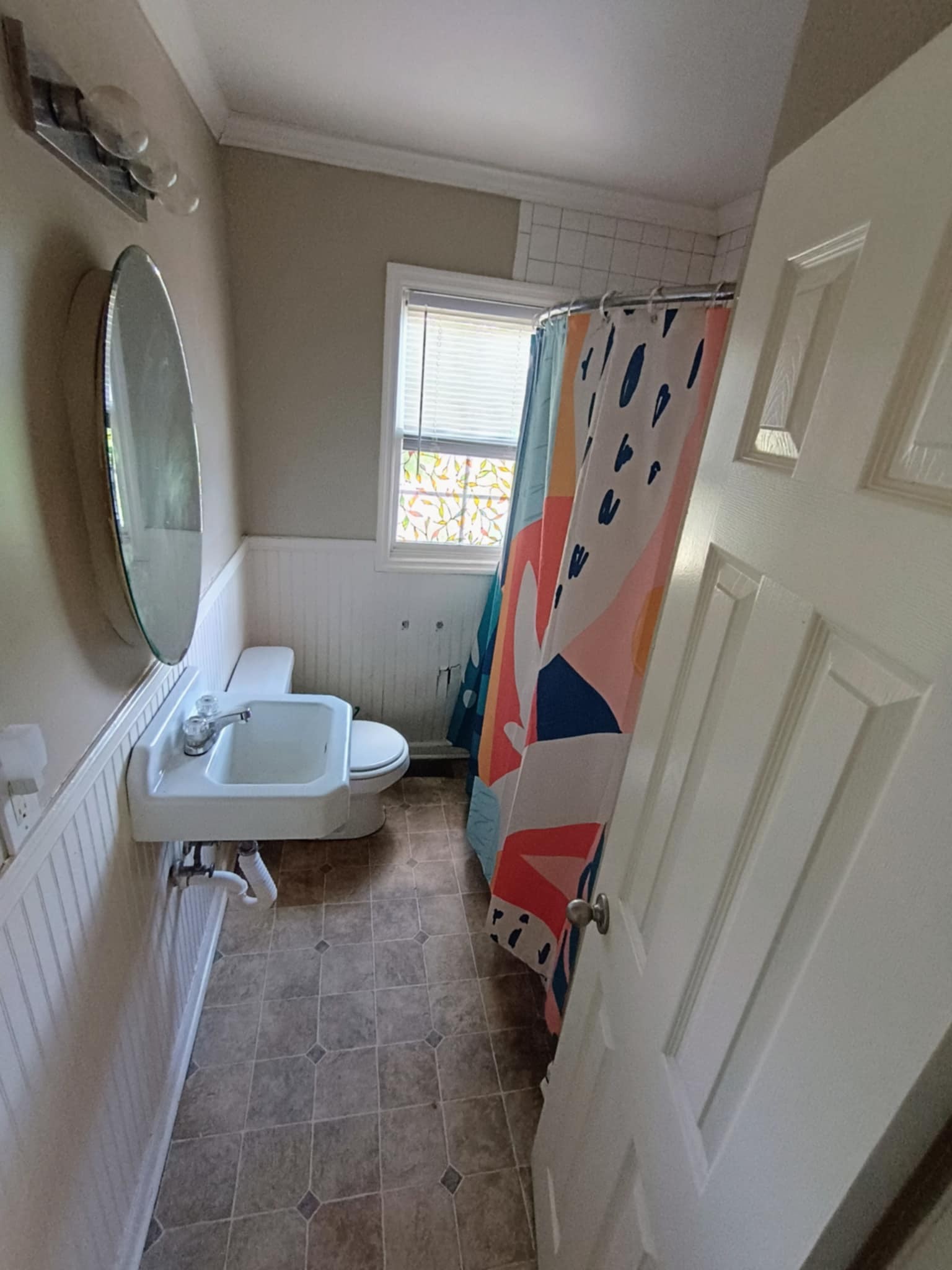 1503 Lawndale St Property Photo 4