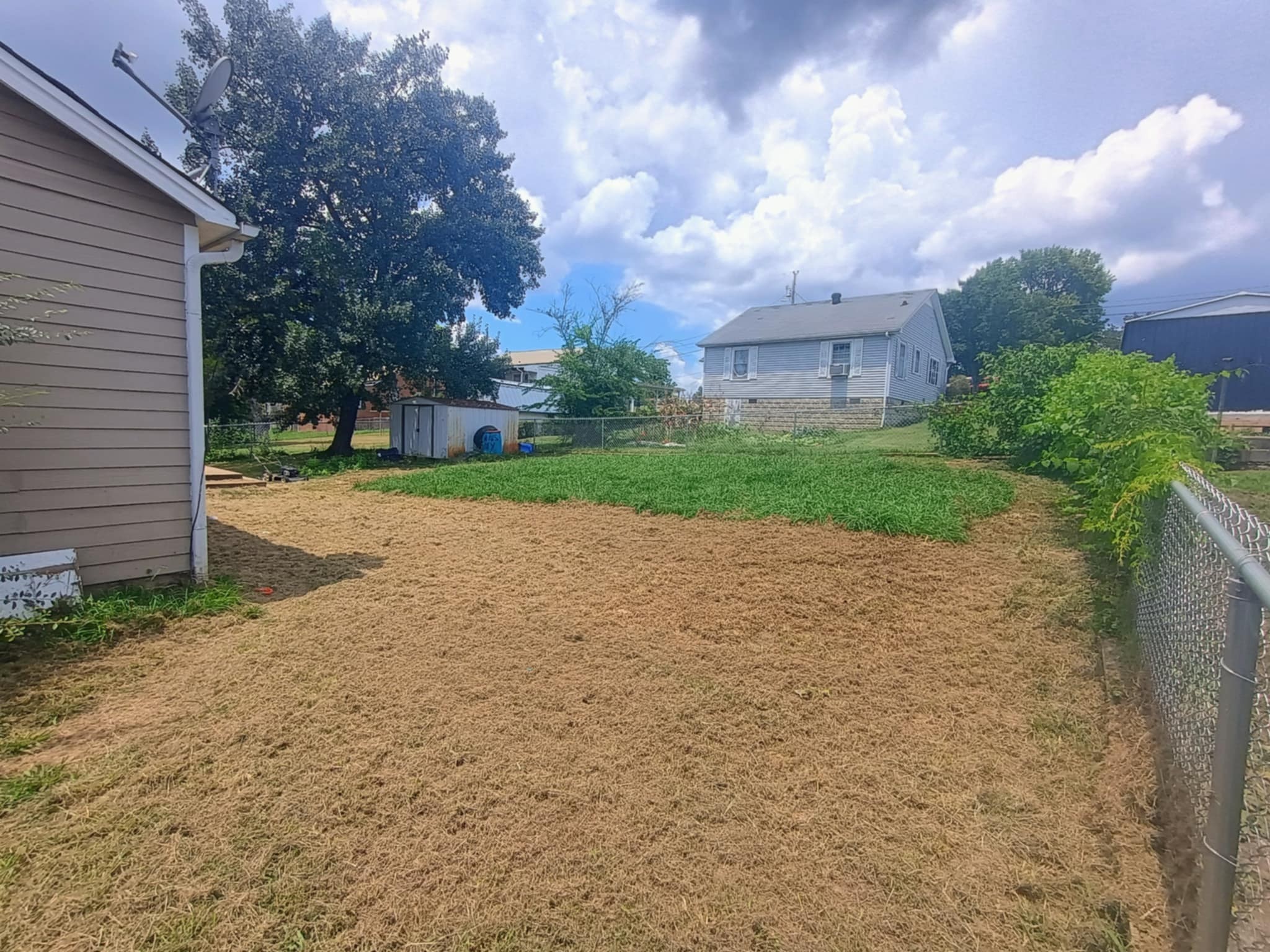 1503 Lawndale St Property Photo 6