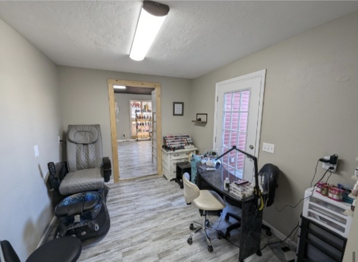 13734 Highway 28 Property Photo 24