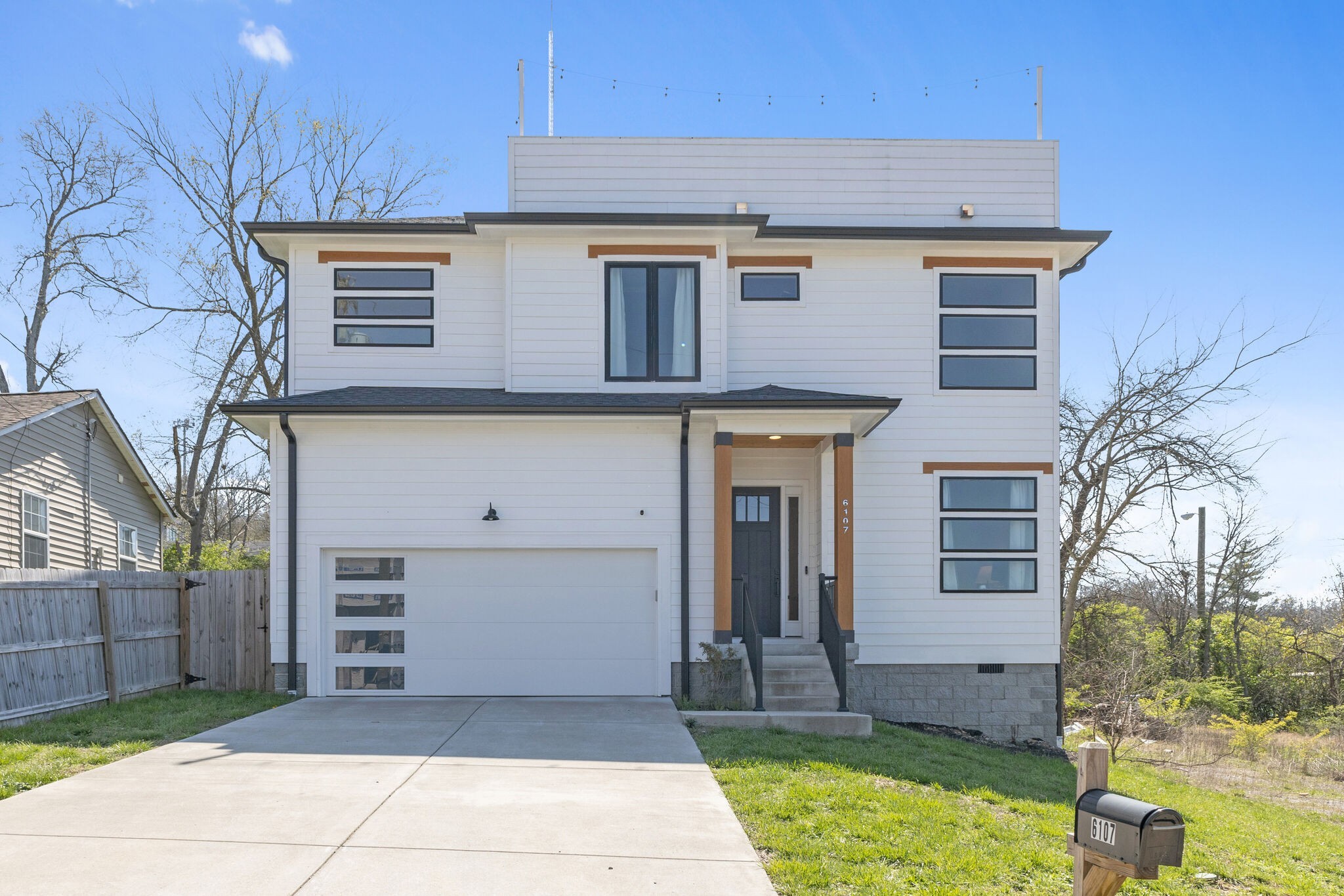 6107 Cowden Ave Property Photo