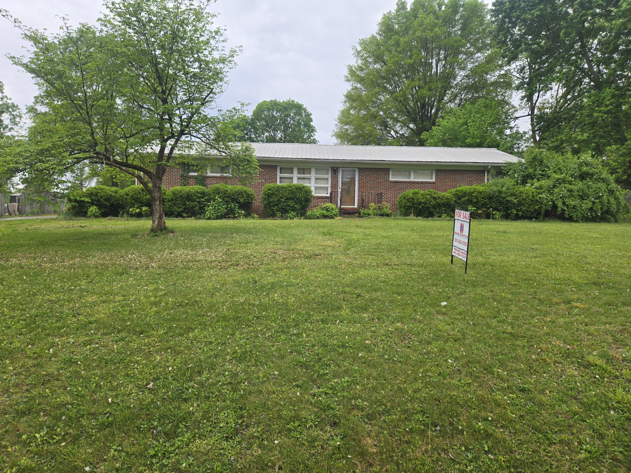 1304 Old Estill Springs Rd Property Photo 2